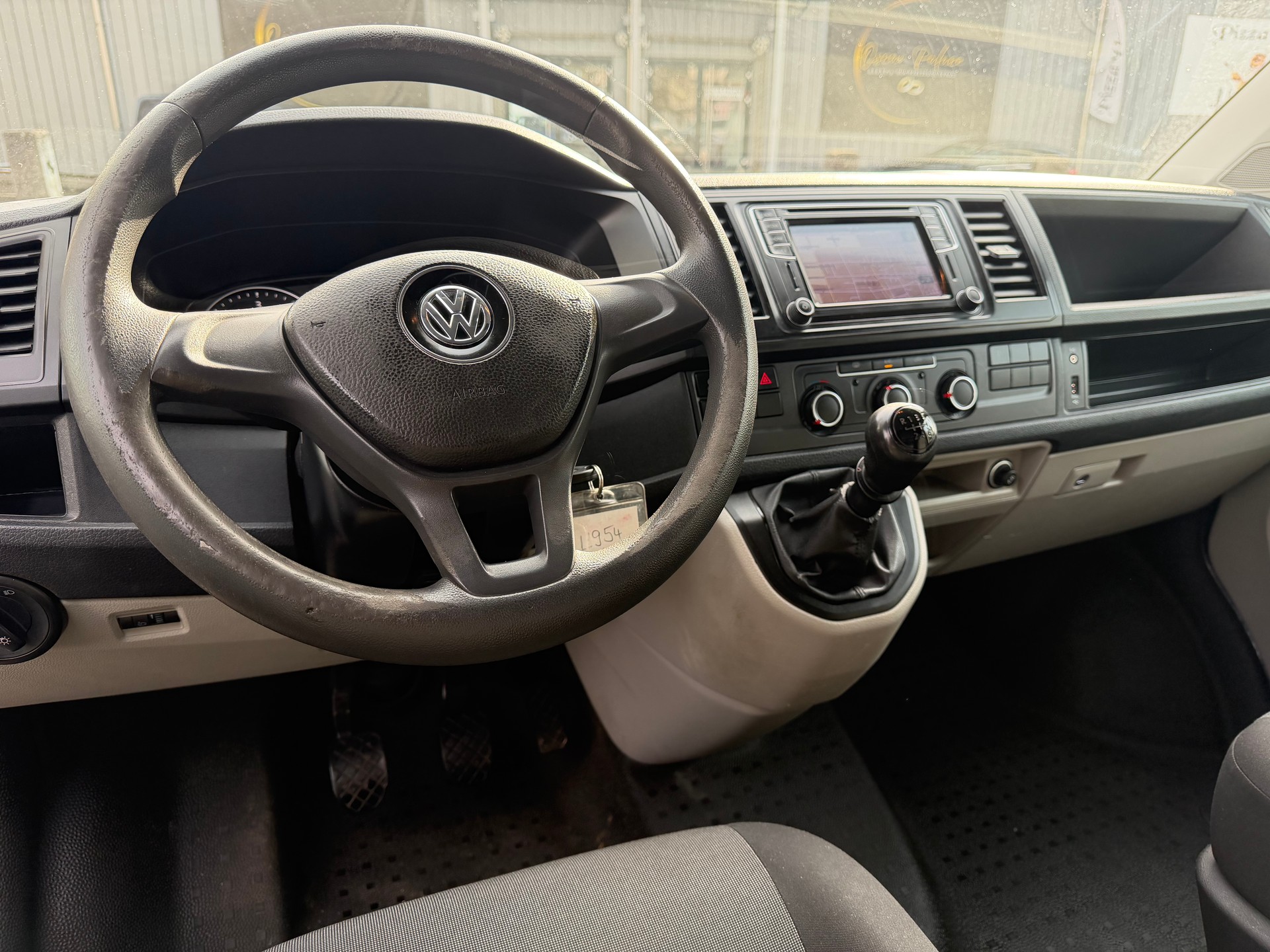 VW T6 2.0 TDI 4Motion * Klima * Gr. Navi * Tempomat * PDC H * Nutzlast 781Kg ** Ab MFK 10.02.2025-image-2