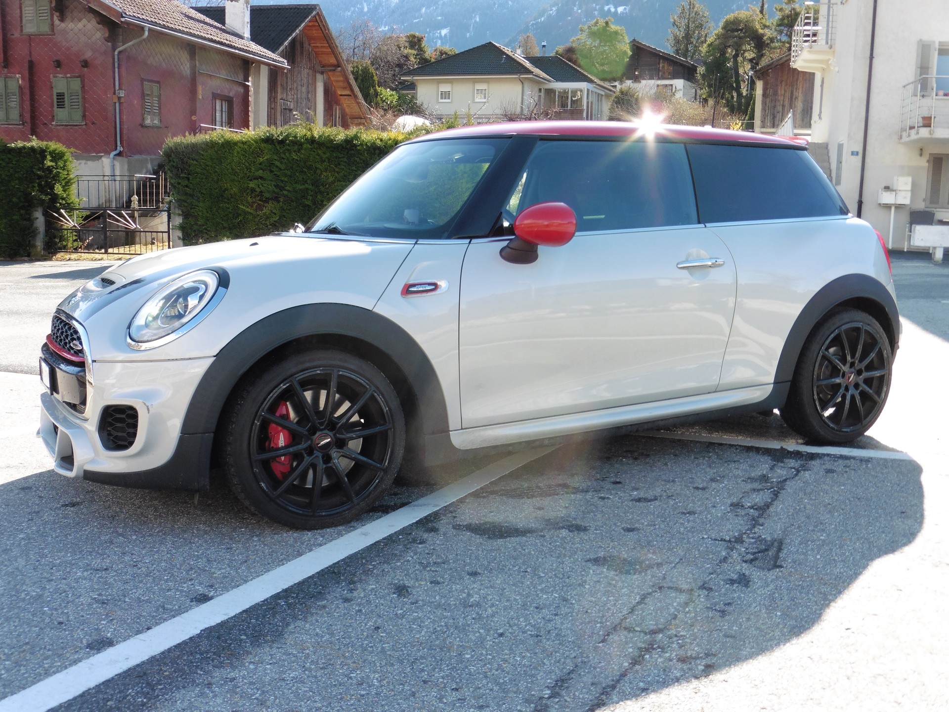 MINI Cooper John Cooper Works Steptronic-showroom-element-3