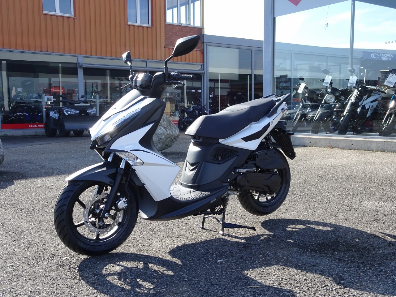 KYMCO Super 8-50 4T (45km/h)-image-3