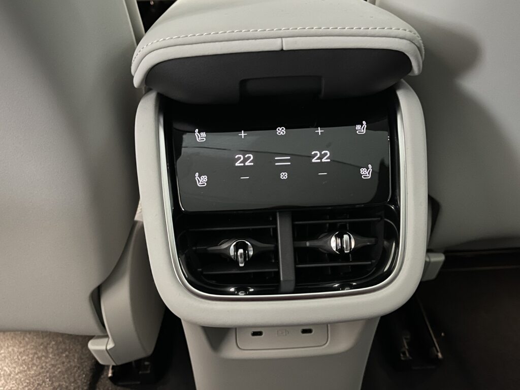 VOLVO ES90 Single Motor Extended Range Ultra-image-9