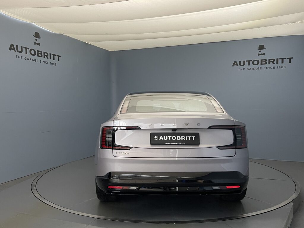 VOLVO ES90 Single Motor Extended Range Ultra-showroom-element-1