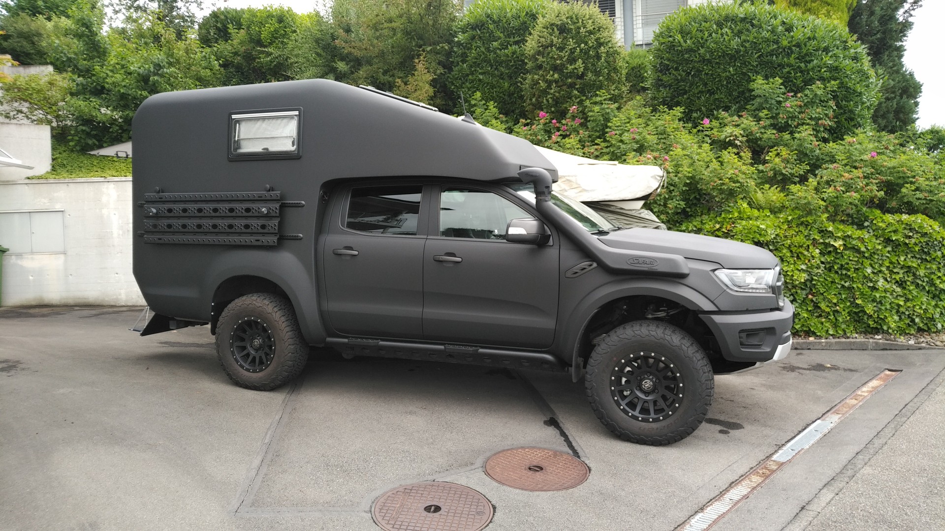 FORD Raptor-image-7