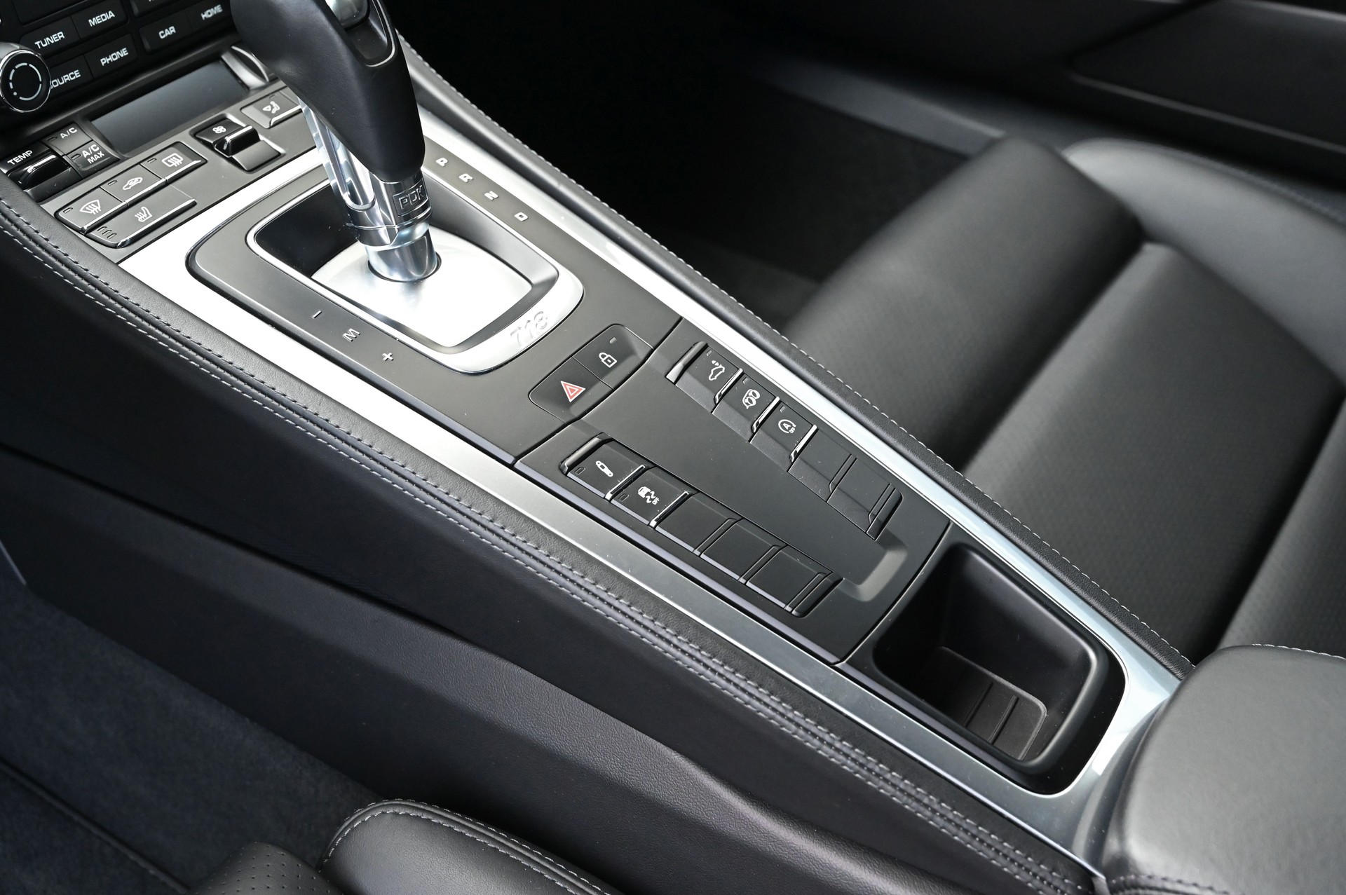 PORSCHE 718 Cayman GTS 4.0 PDK **Approved bis 12/2026**-image-18