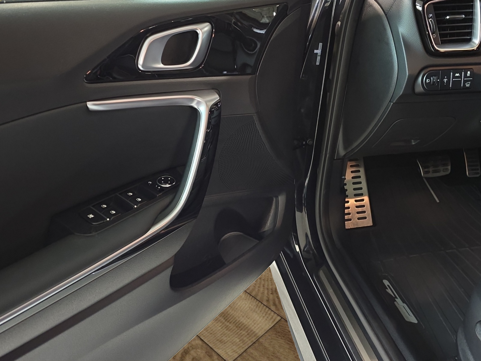KIA ProCeed 1.5 T-GDi MHEV GT-Line DCT-image-20