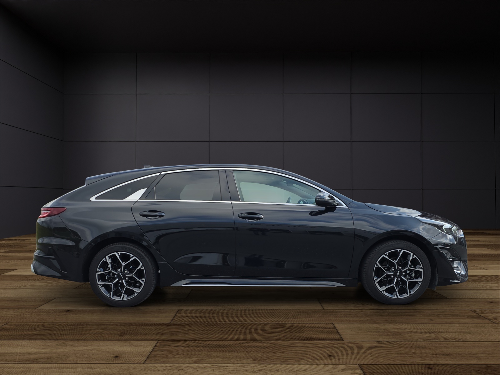 KIA ProCeed 1.5 T-GDi MHEV GT-Line DCT-image-4