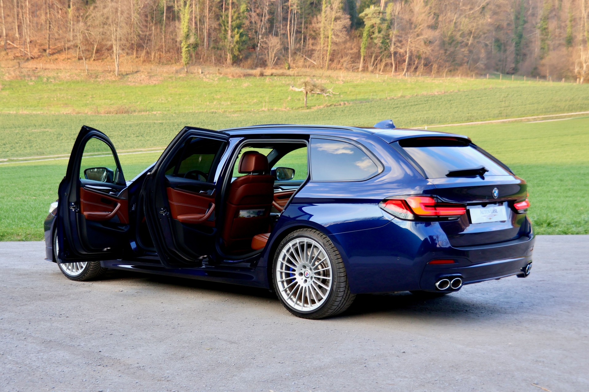 BMW-ALPINA D5 S Touring xDrive Switch-Tronic-image-1