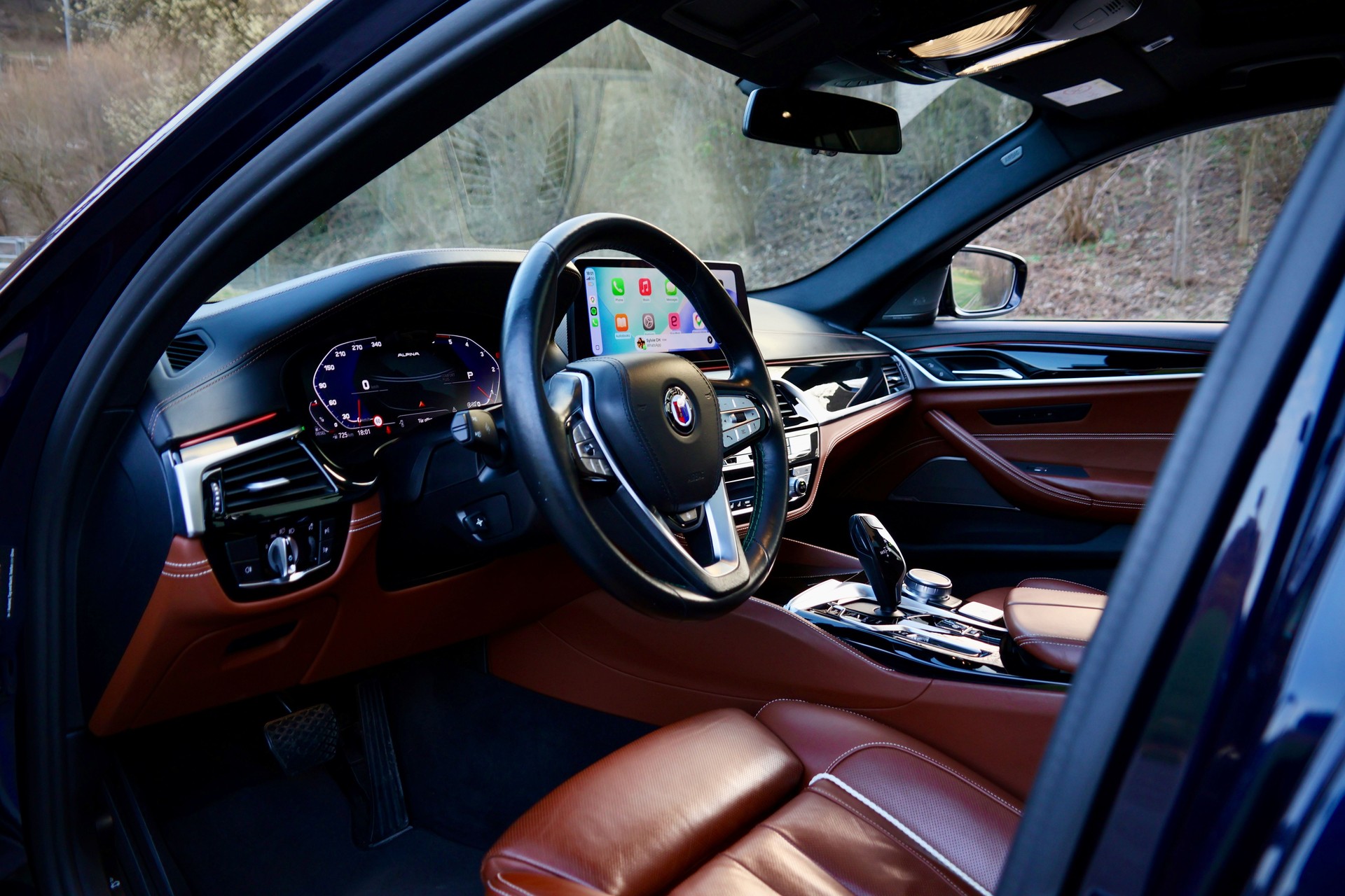 BMW-ALPINA D5 S Touring xDrive Switch-Tronic-image-10