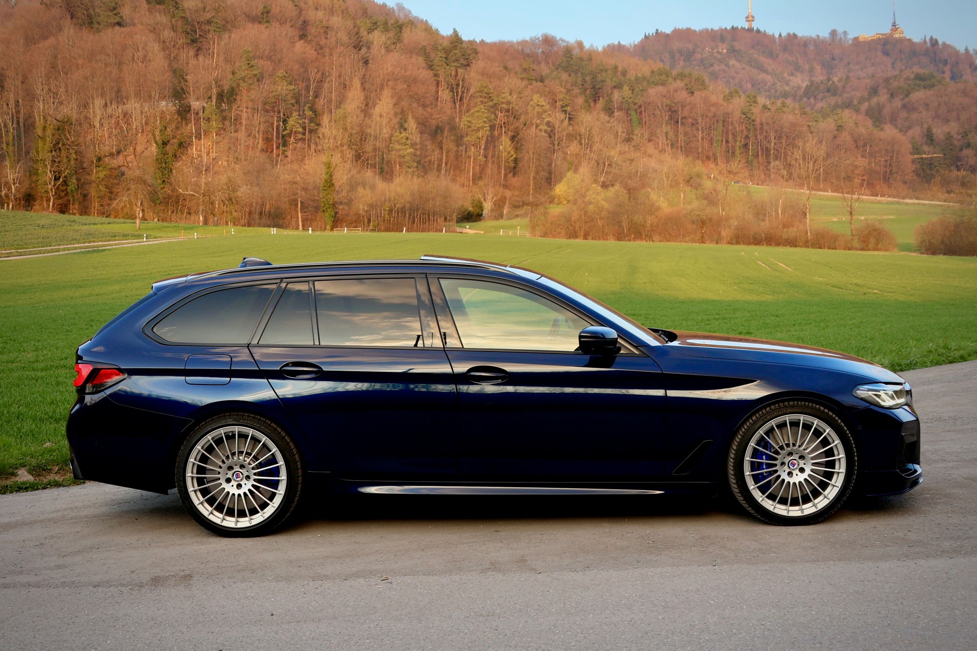 BMW-ALPINA D5 S Touring xDrive Switch-Tronic-image-6