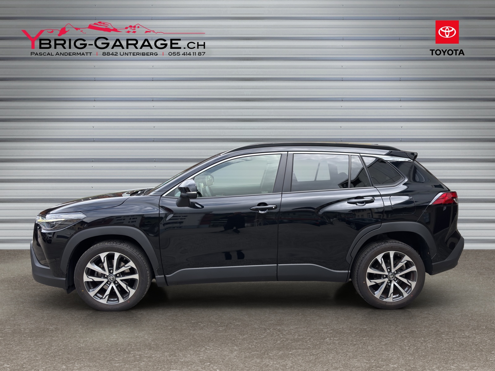 TOYOTA Corolla Cross 2.0 4WD Trend e-CVT-image-1