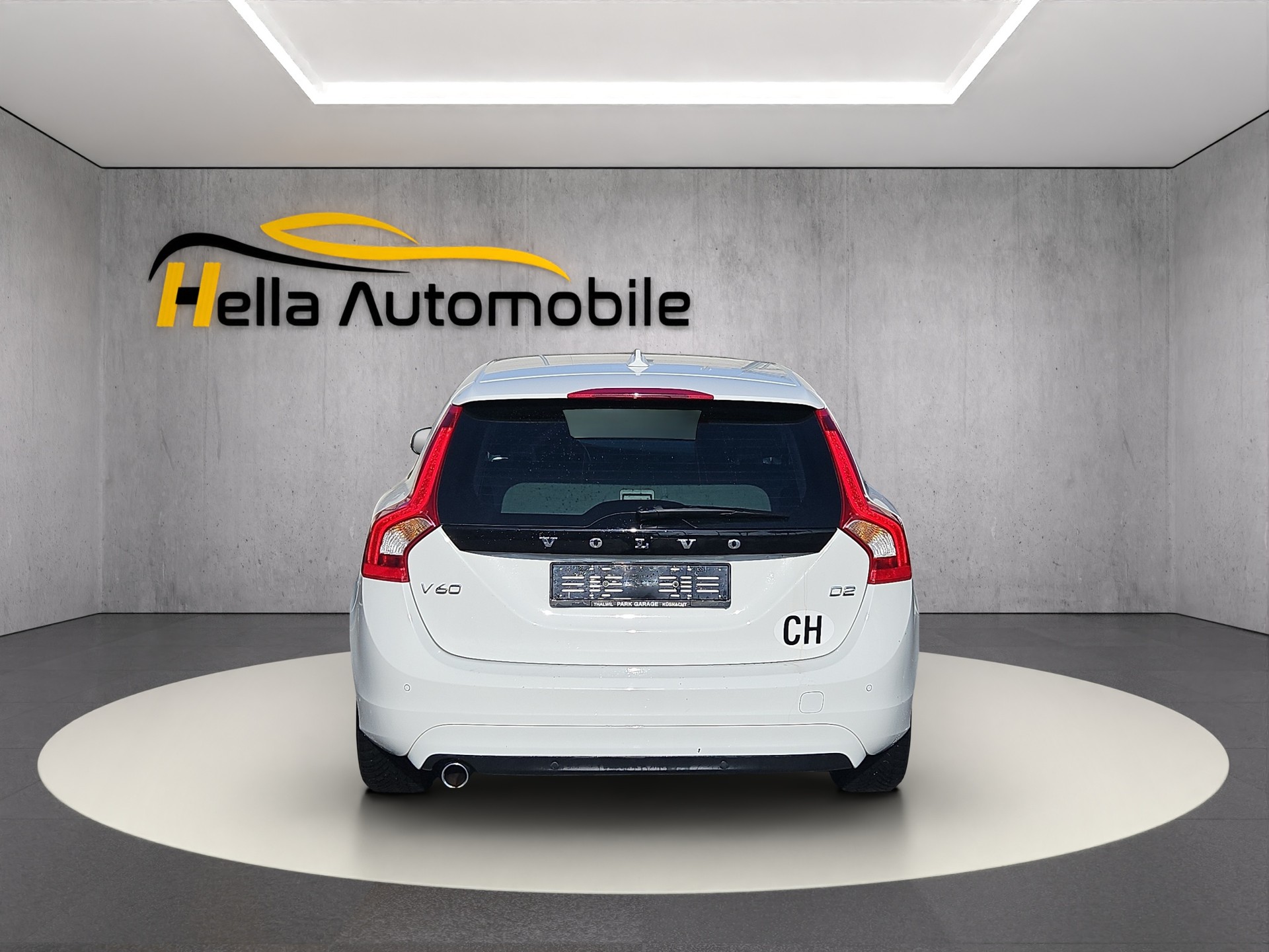 VOLVO V60 D2 Kinetic Geartronic-image-2
