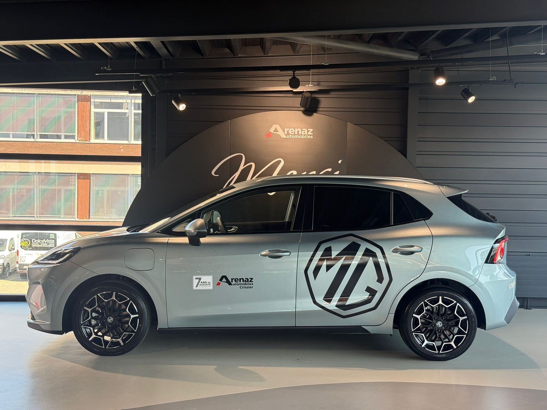 MG 4 Urban 54 kWh Premium-showroom-element-1