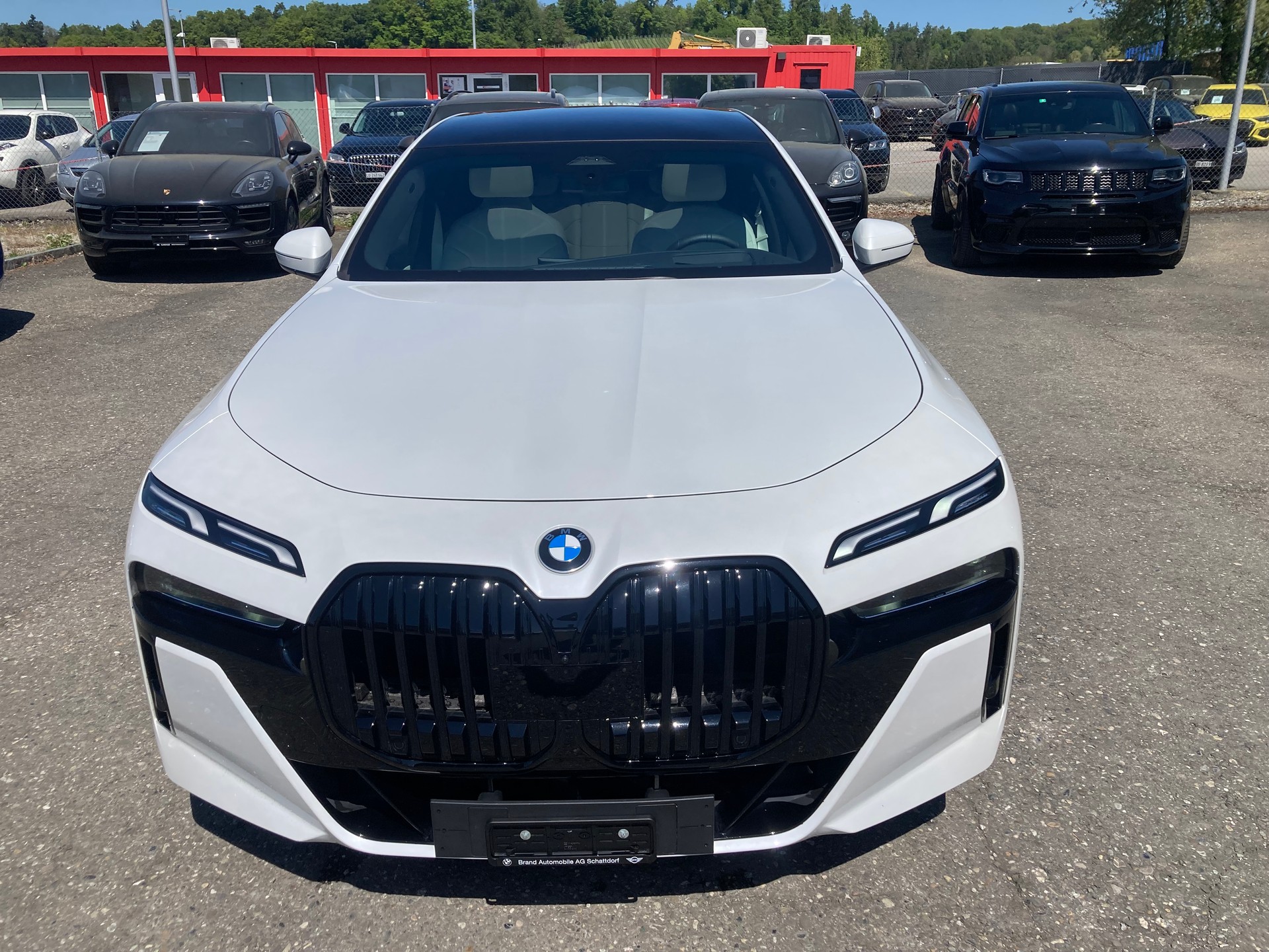 BMW 740d xDrive 48V M Sport Pro Steptronic (CH)-showroom-element-1