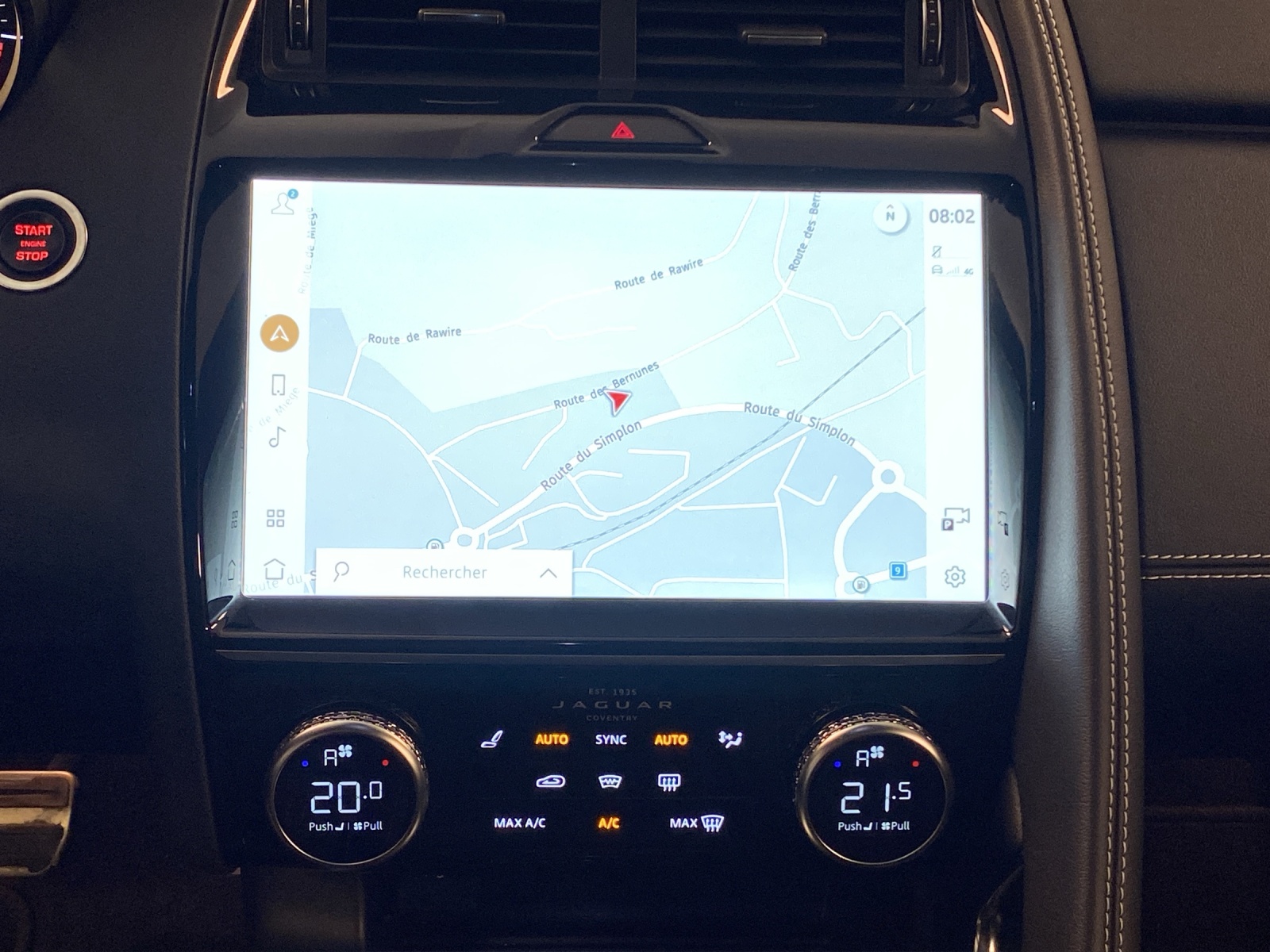 JAGUAR E-Pace 2.0 P300 AWD Sport-image-10