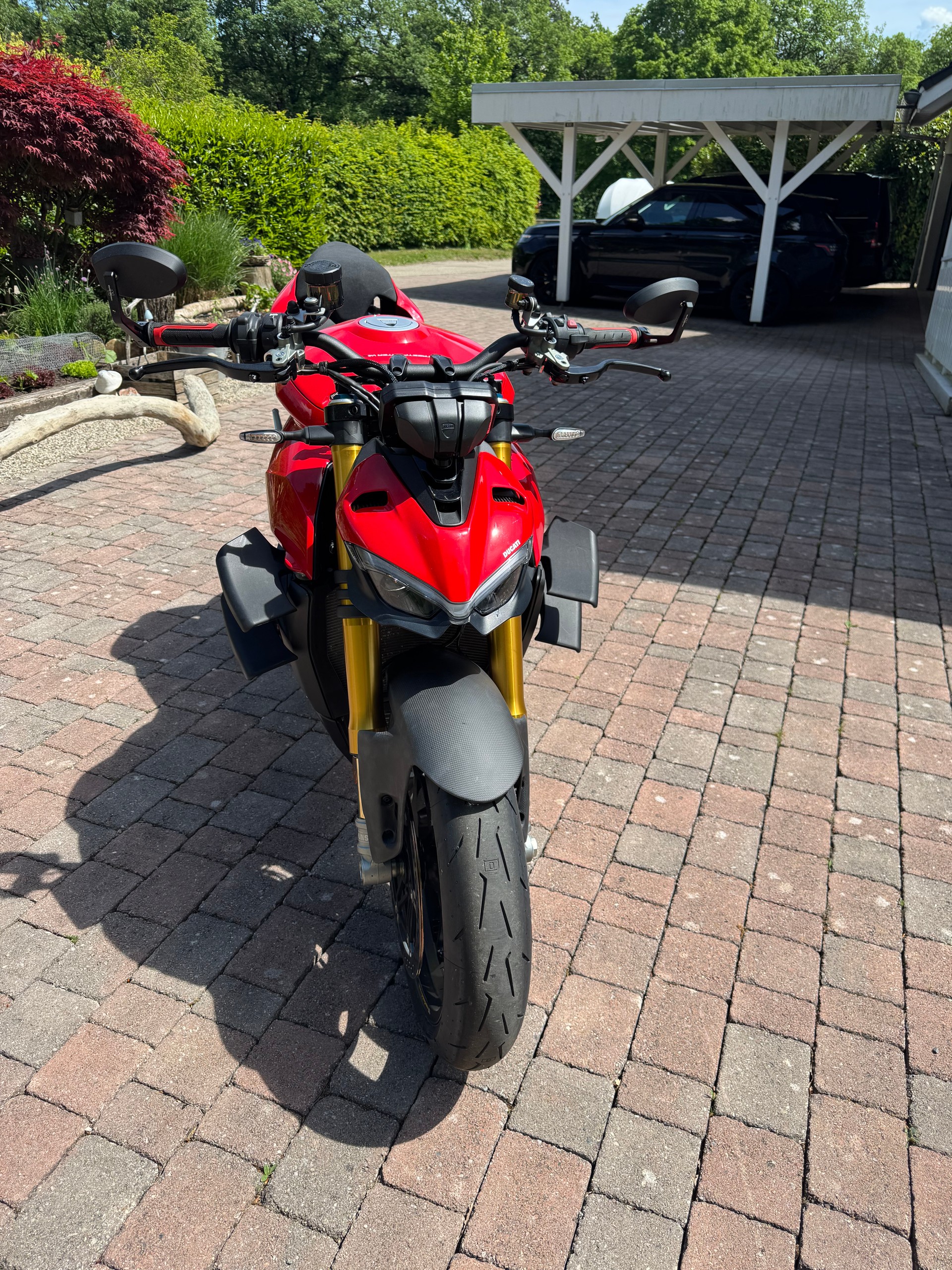 DUCATI Streetfighter V4 S-image-1