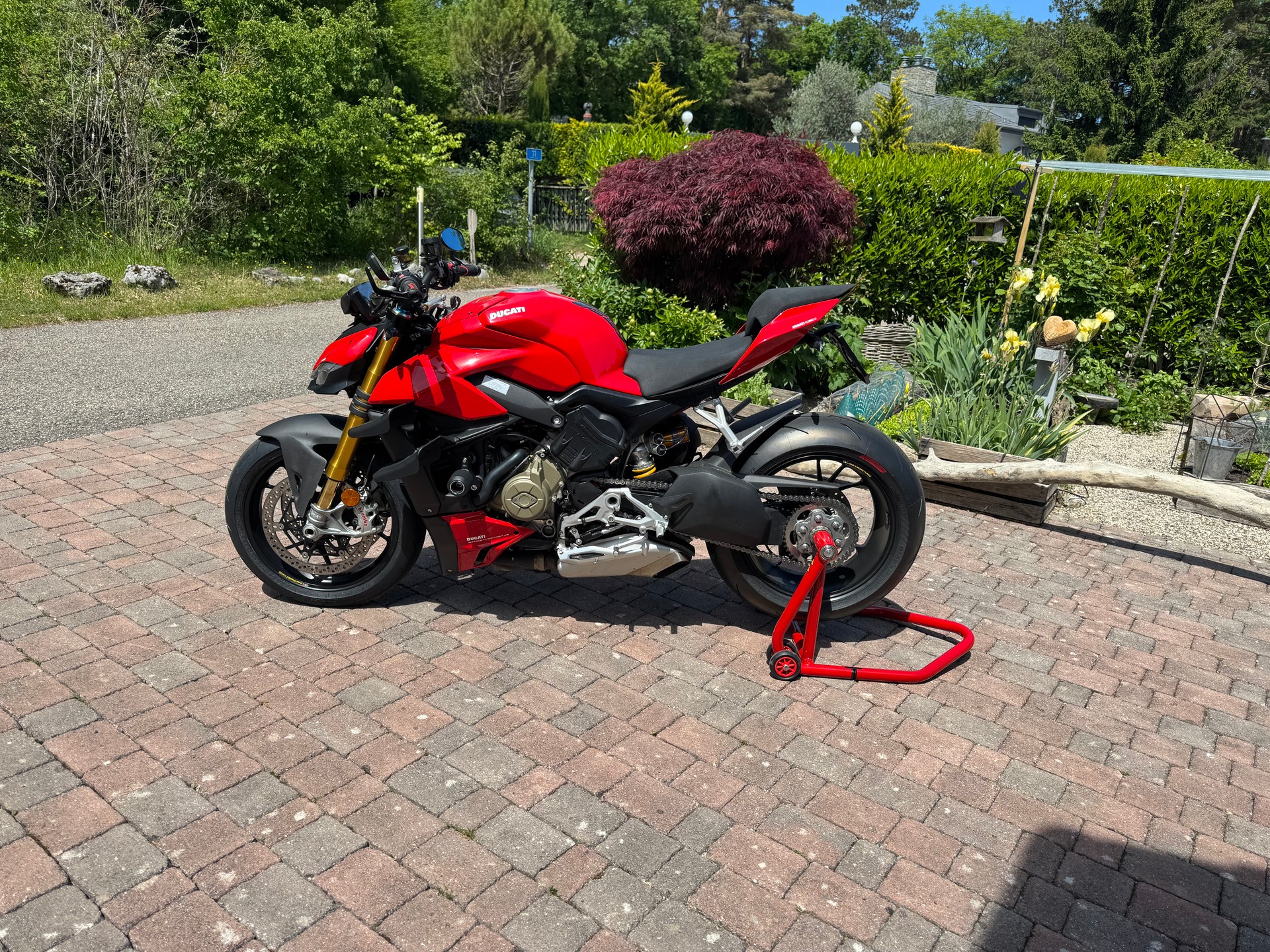 DUCATI Streetfighter V4 S-image-0