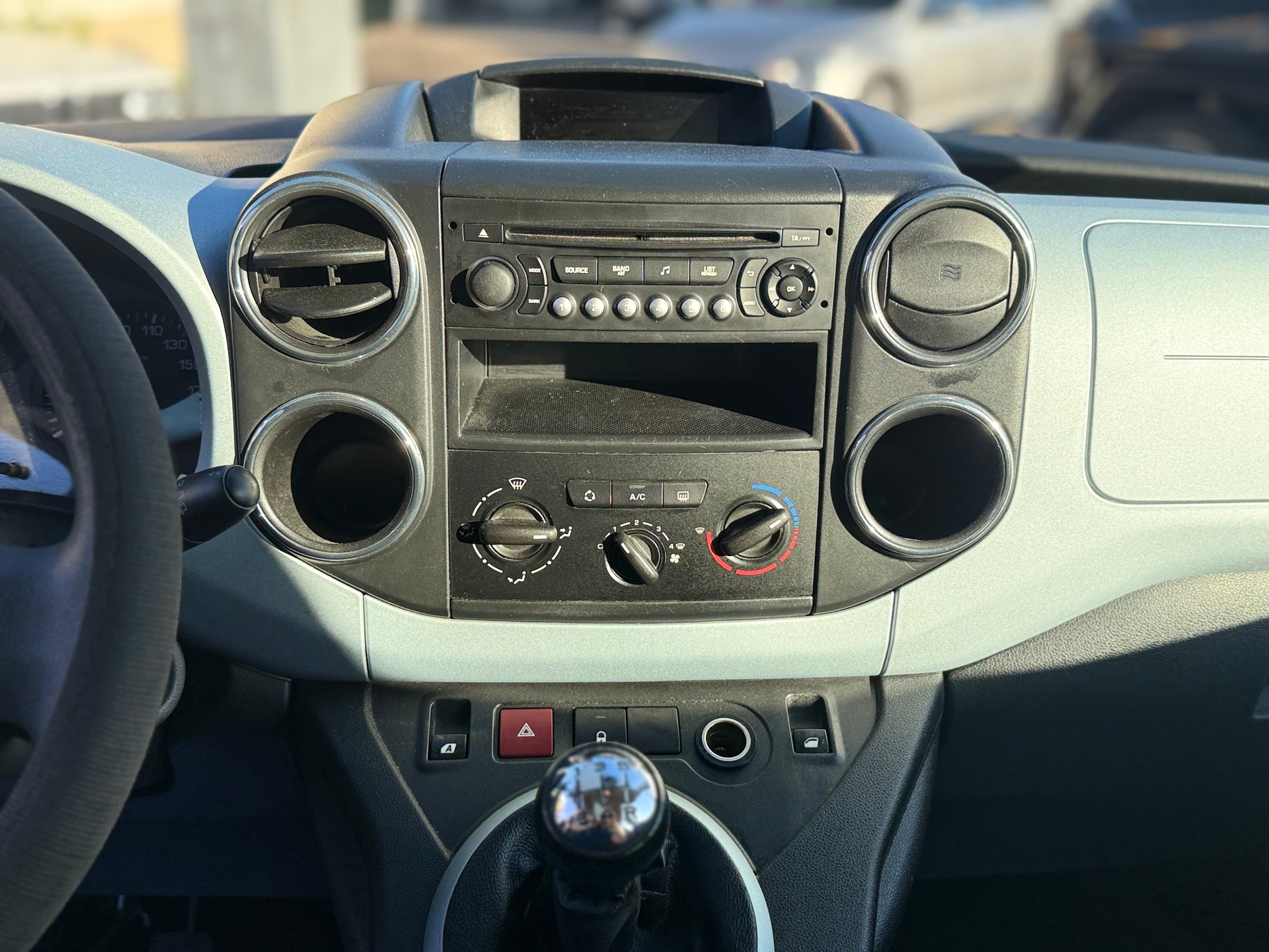 CITROEN Berlingo 1.6 HDi Tonic-image-9