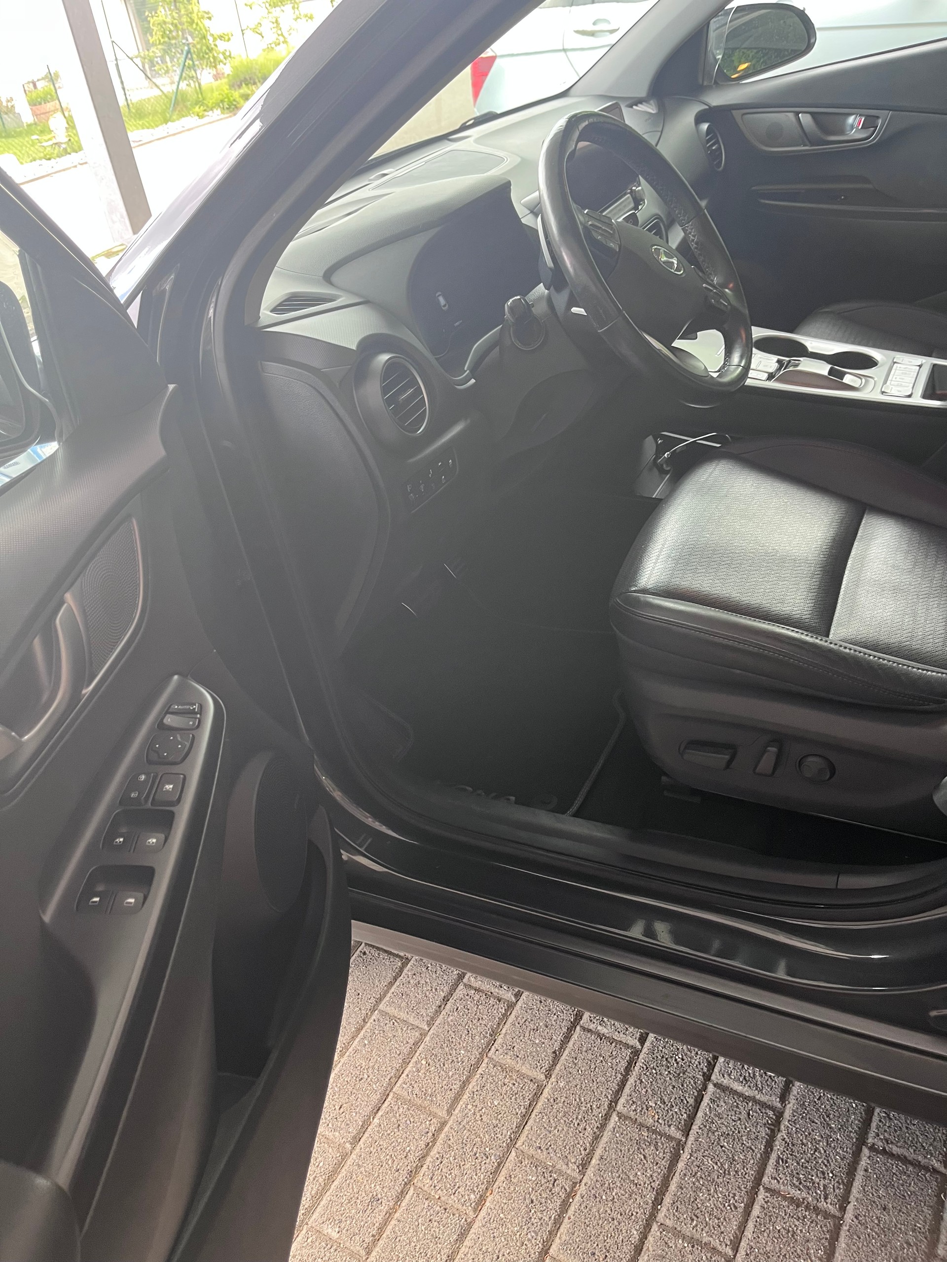 HYUNDAI Electric Vertex-image-3
