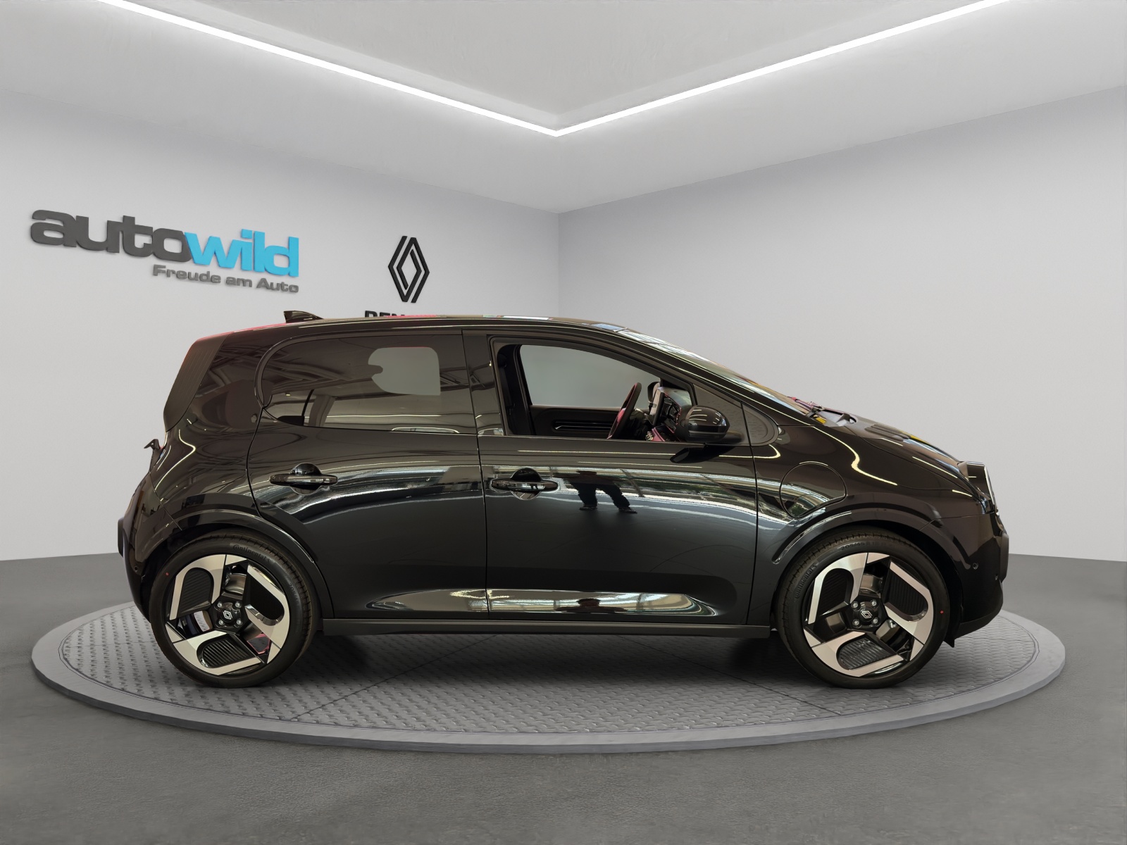 RENAULT Twingo E-Tech Urban Range Techno-image-12