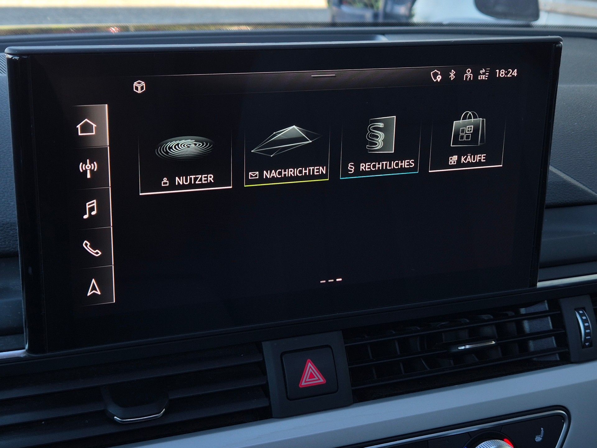 AUDI A4 Avant 40 TDI Attraction quattro S-tronic-image-24