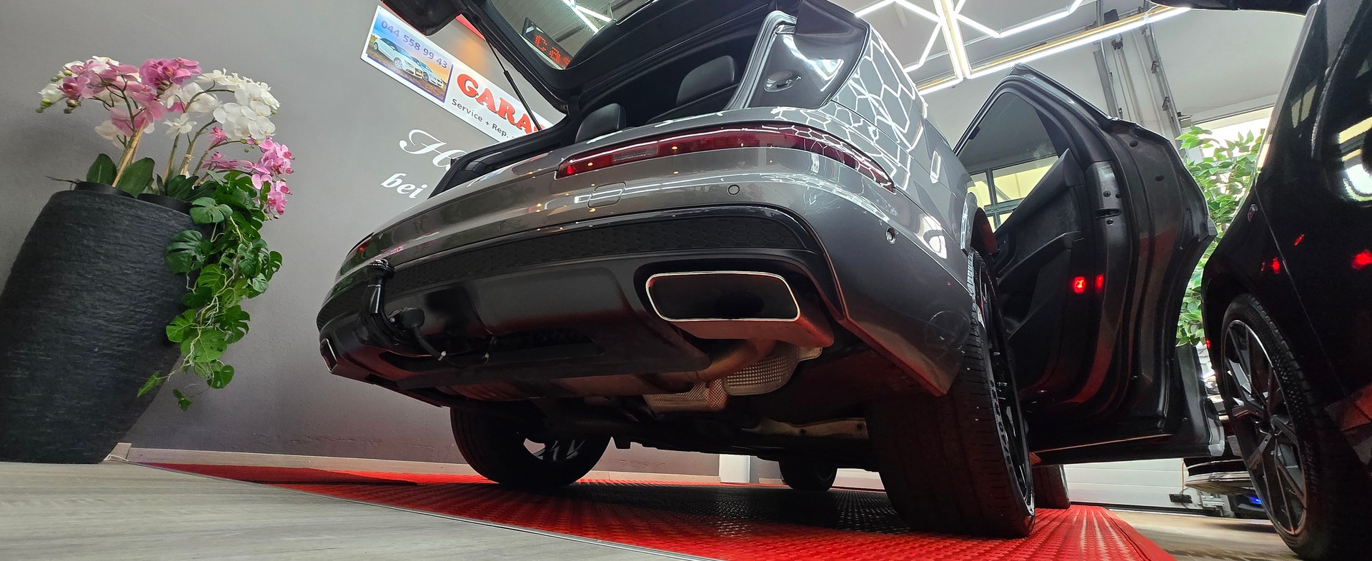 AUDI Q7 3.0 TDI quattro tiptronic S line-image-18