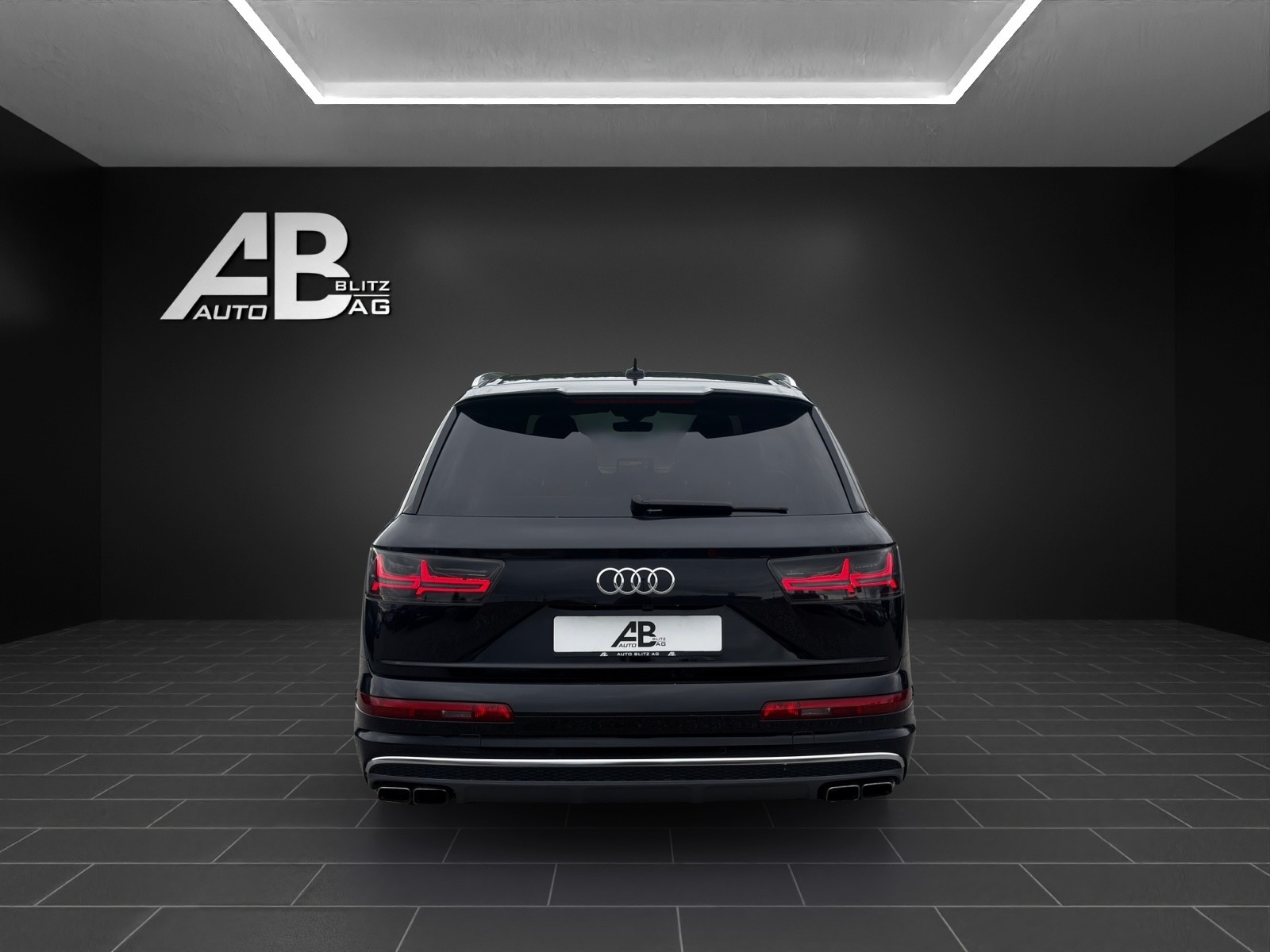AUDI SQ7 4.0 TDI quattro tiptronic mit 435 PS * 7-Plätzer *-showroom-element-3