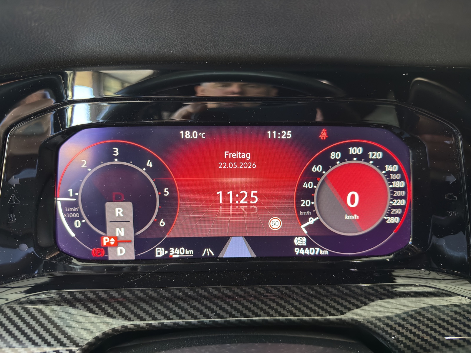 VW Golf 2.0 TDI GTD DSG Clubsport Edition-image-9