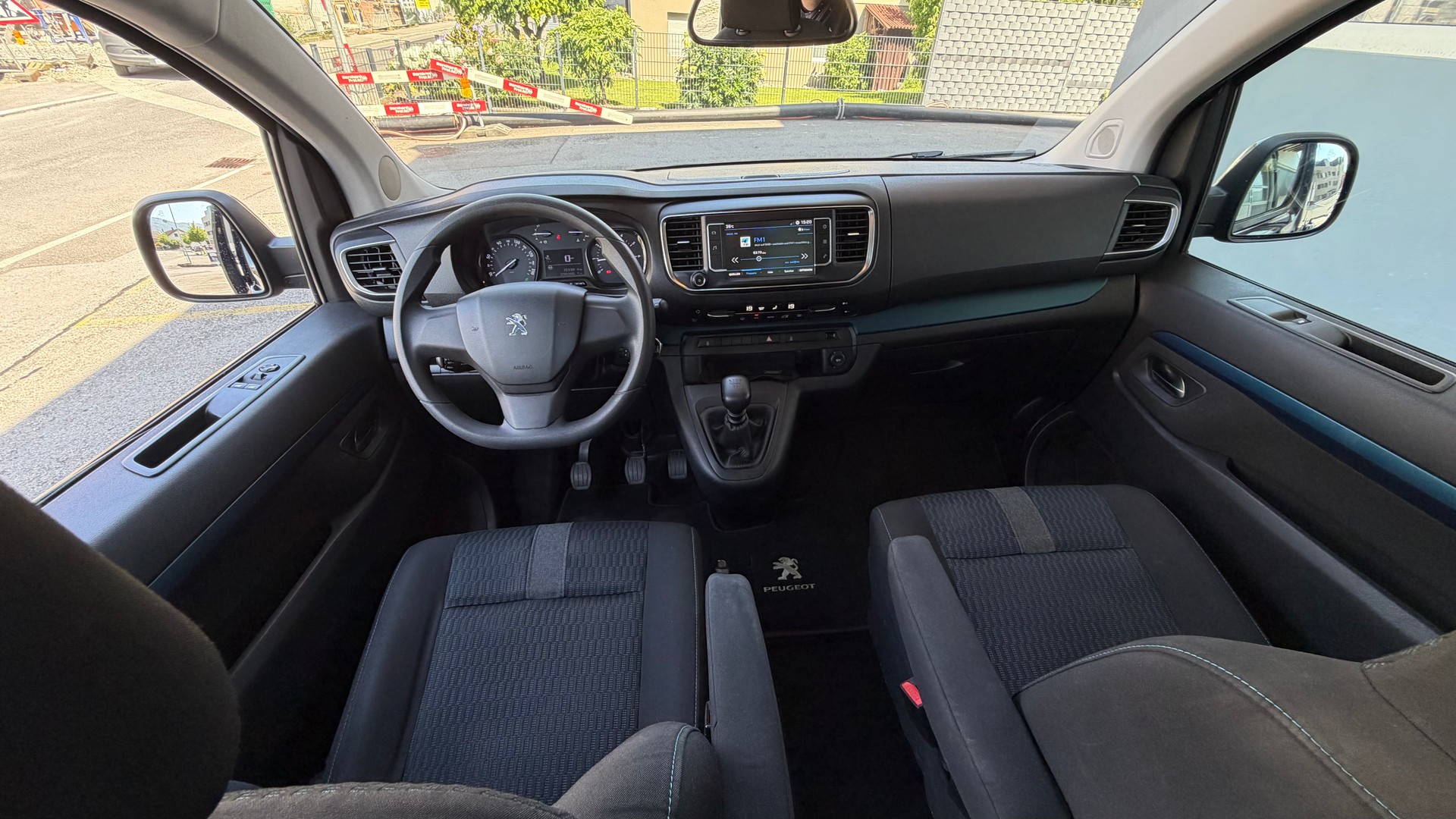 PEUGEOT Traveller 1.6 BlueHDi Active ♦️NEUER DPF*Ab MFK & Service♦️-image-22