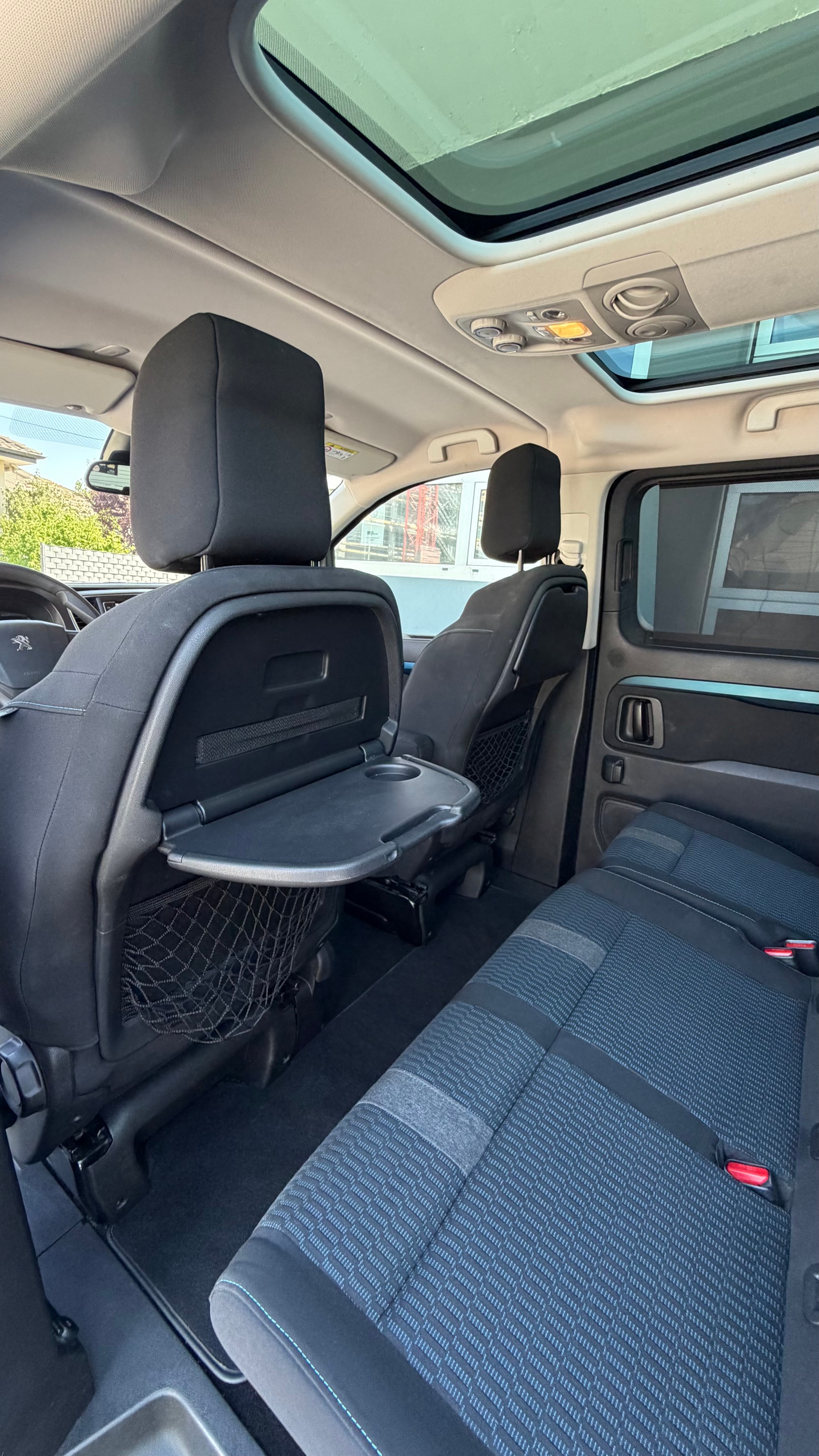 PEUGEOT Traveller 1.6 BlueHDi Active ♦️NEUER DPF*Ab MFK & Service♦️-image-18