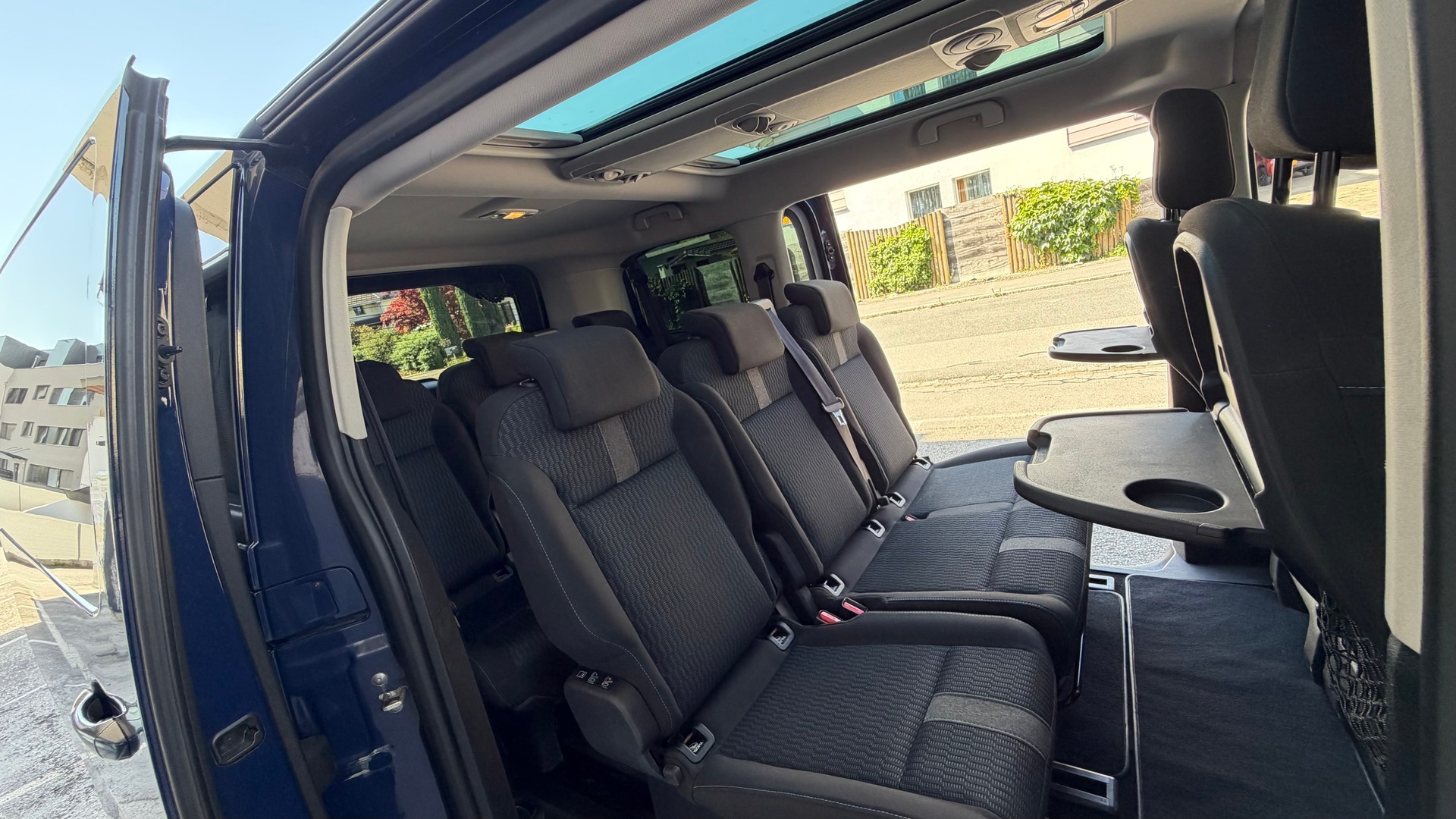 PEUGEOT Traveller 1.6 BlueHDi Active ♦️NEUER DPF*Ab MFK & Service♦️-image-17