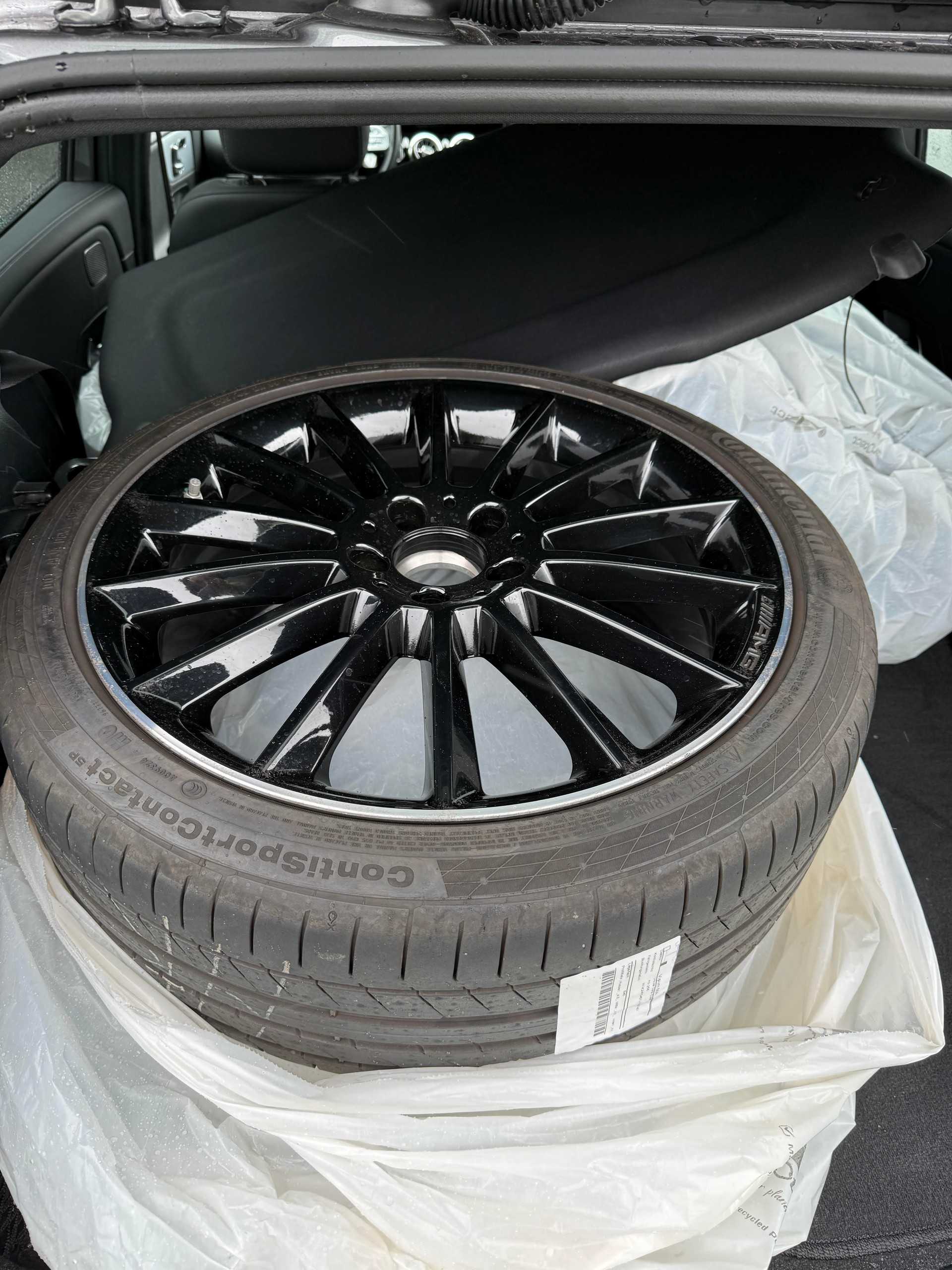 MERCEDES-BENZ B 220 4Matic AMG Line 7G-DCT-image-10
