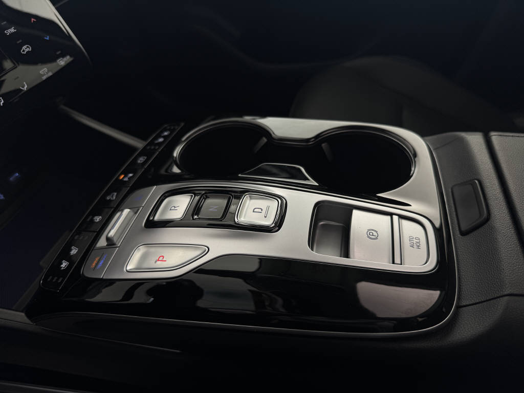HYUNDAI Tucson 1.6 T-GDi PHEV Vertex 4WD-image-13