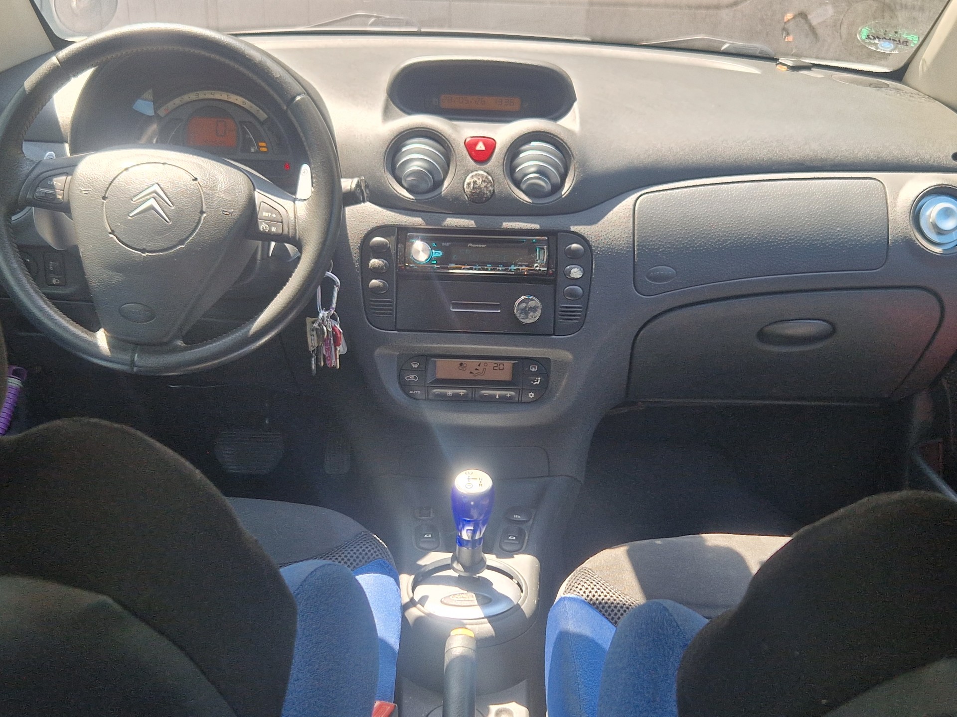 CITROEN C2 1.6i VTR SensoDrive-image-10