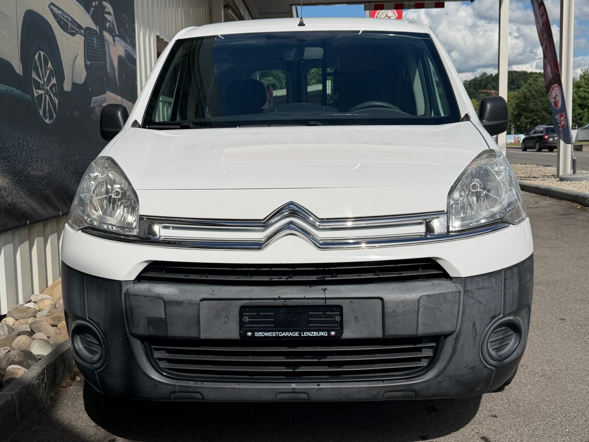 CITROEN Berlingo 1.6VTi 600-showroom-element-3