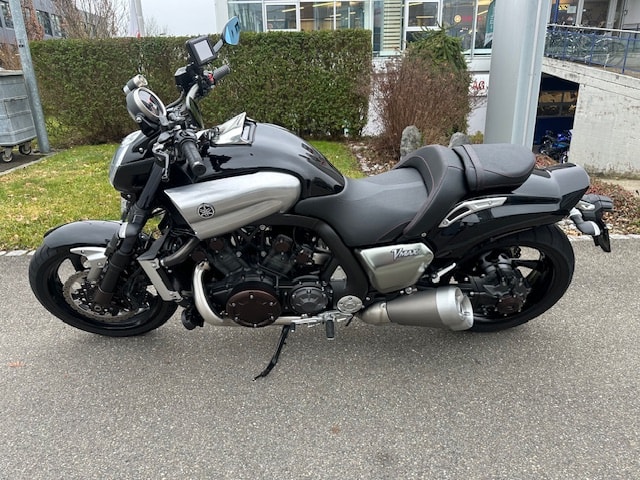 YAMAHA 1700-image-3