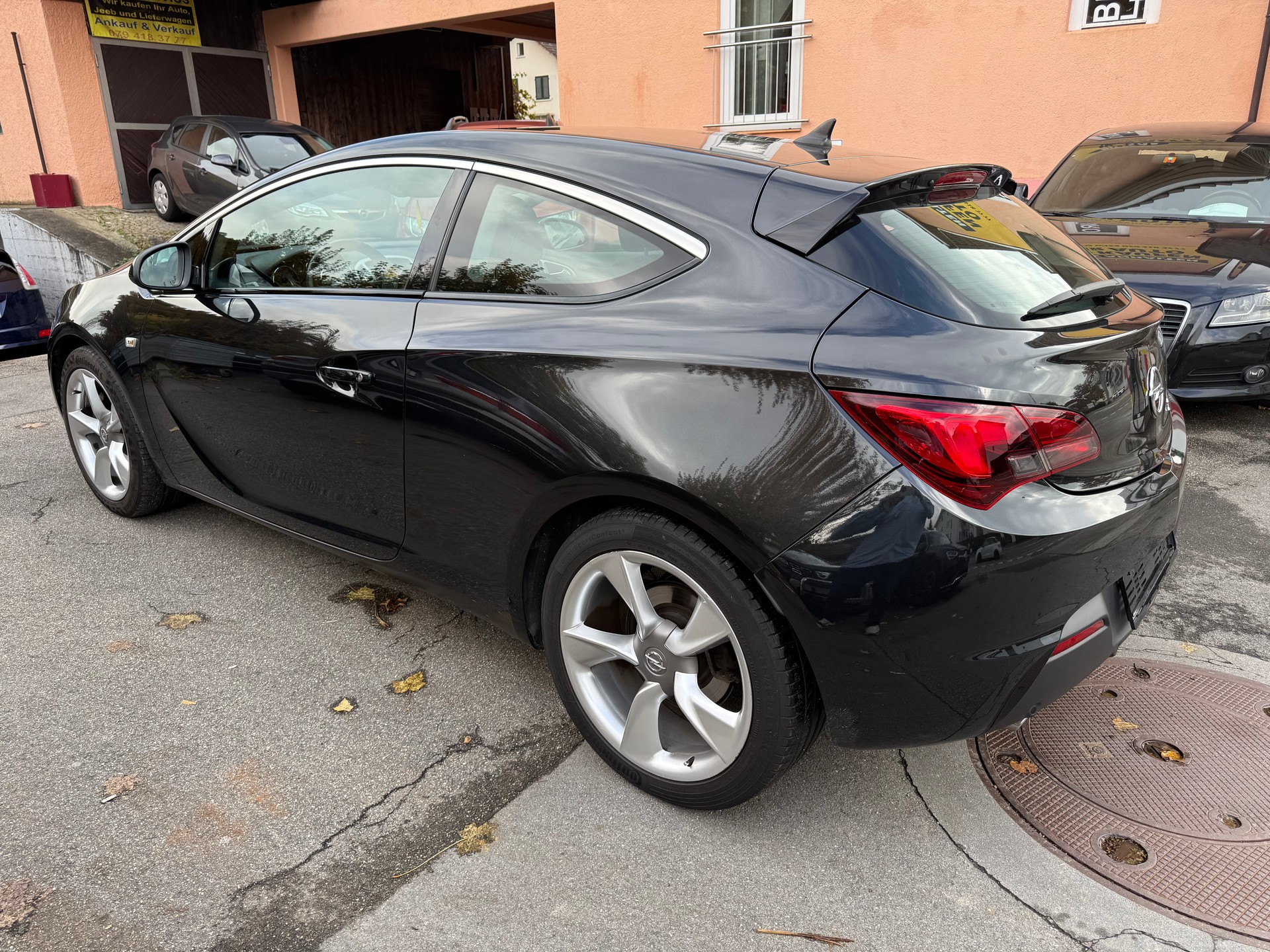 OPEL Astra GTC 1.4i 16V Turbo Sport-image-5