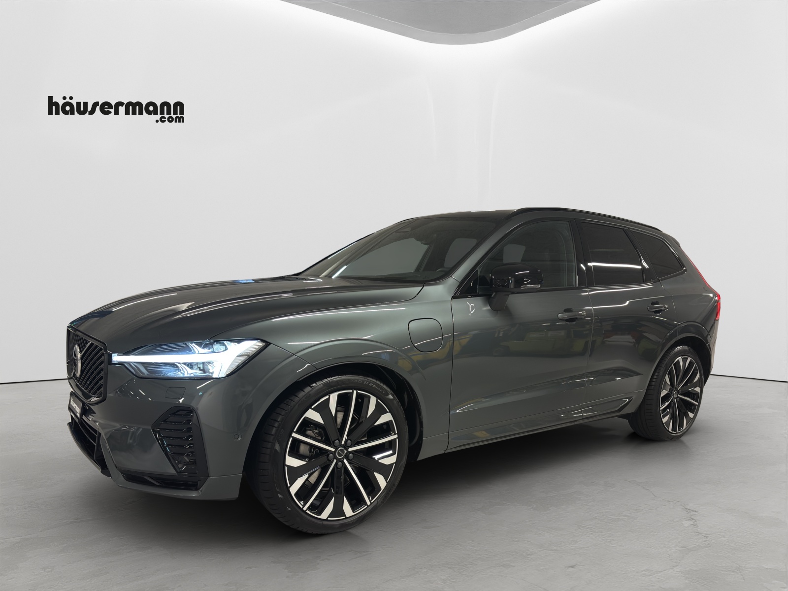VOLVO XC60 2.0 T8 TE Ultra Dark eAWD