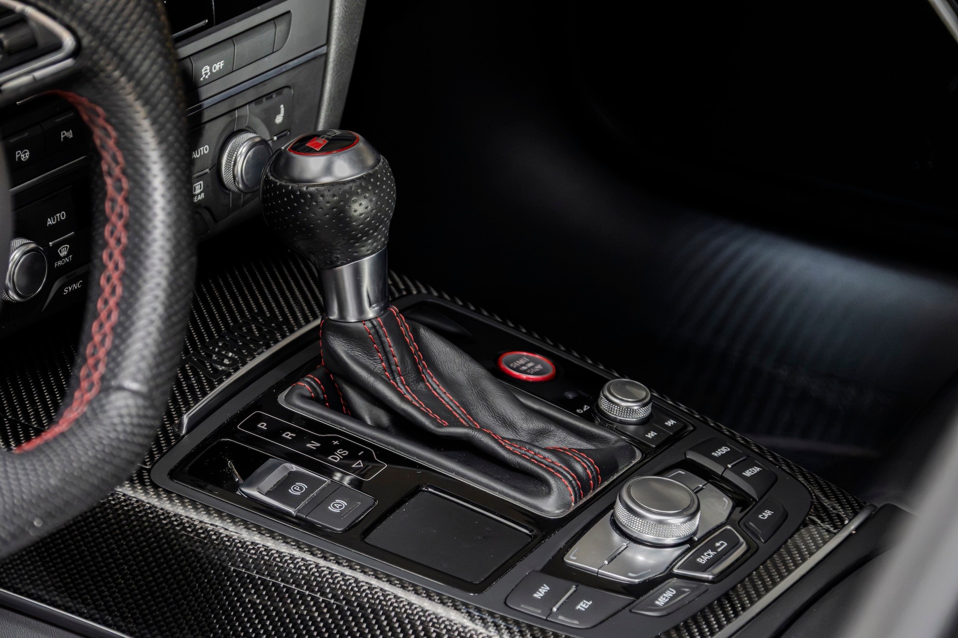 AUDI AUDI RS6 Avant 4.0 TFSI V8 performance quattro | Frisch MFK | Service-image-9