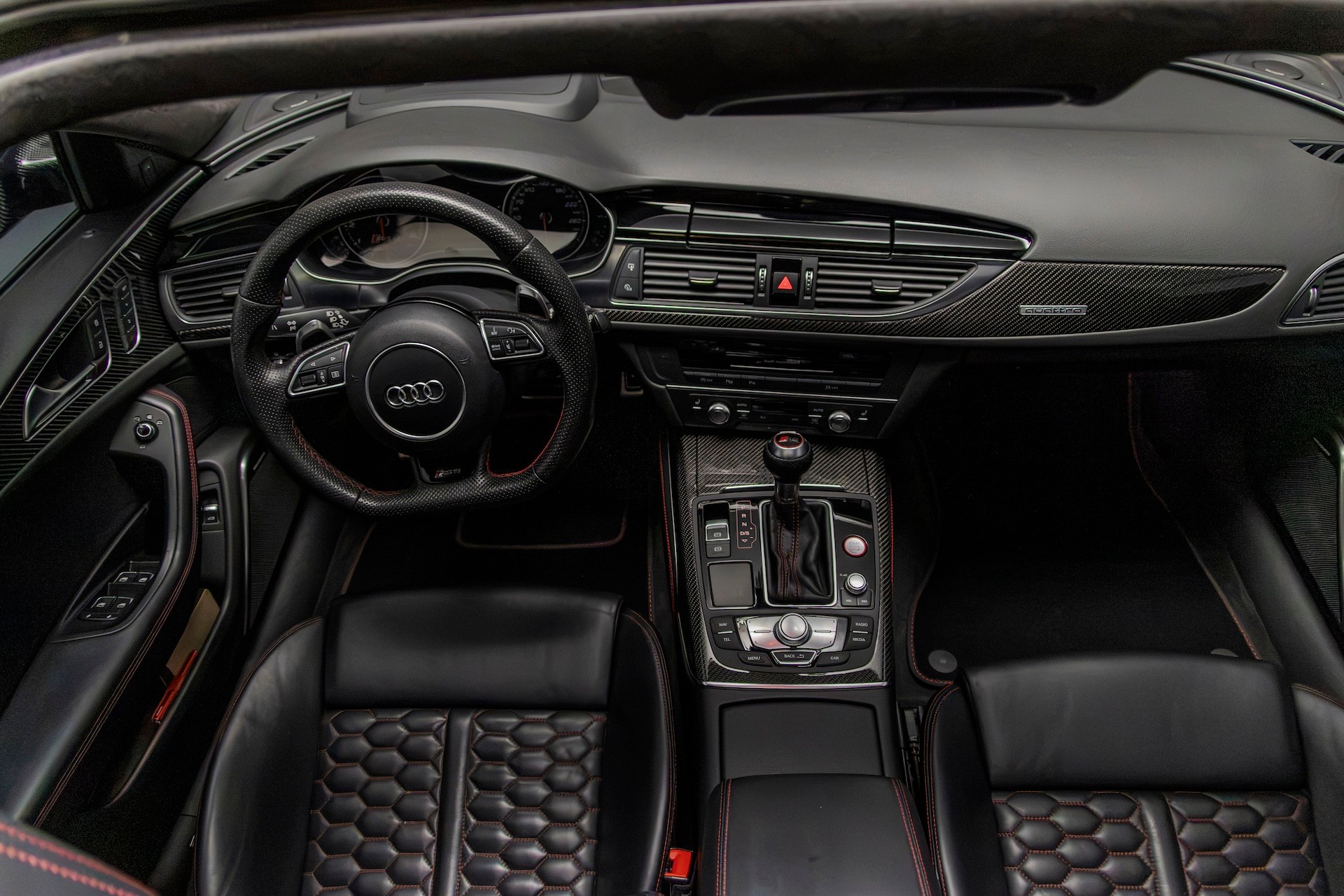 AUDI AUDI RS6 Avant 4.0 TFSI V8 performance quattro | Frisch MFK | Service-image-16