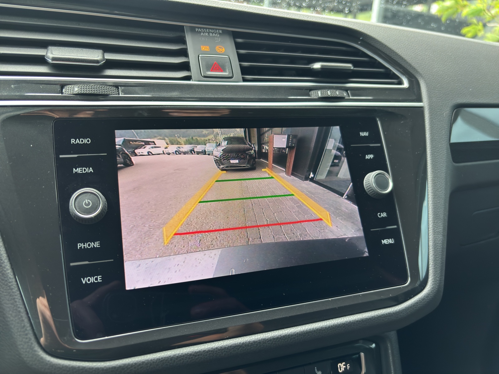 VW Tiguan 2.0TSI Comfortline 4Motion DSG-image-7