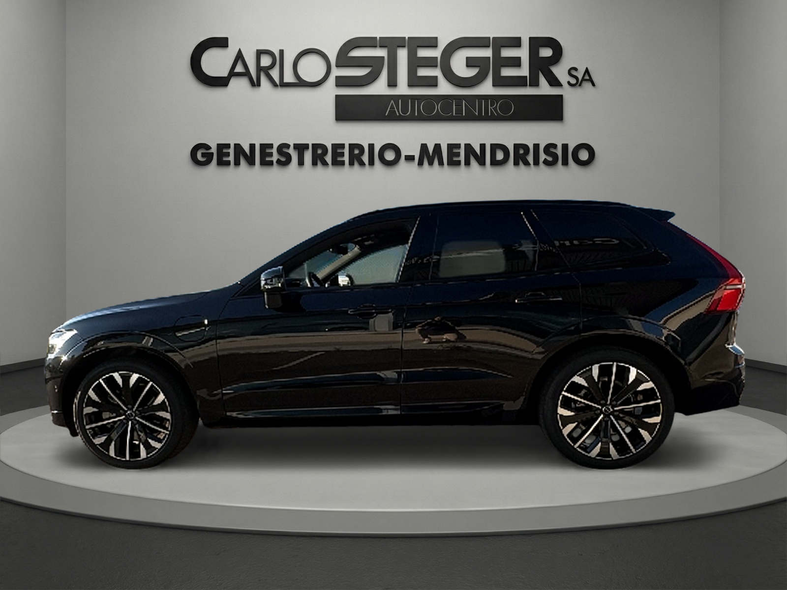 VOLVO XC60 T8 eAWD PluginHybrid Ultra Dark Geartronic-image-5