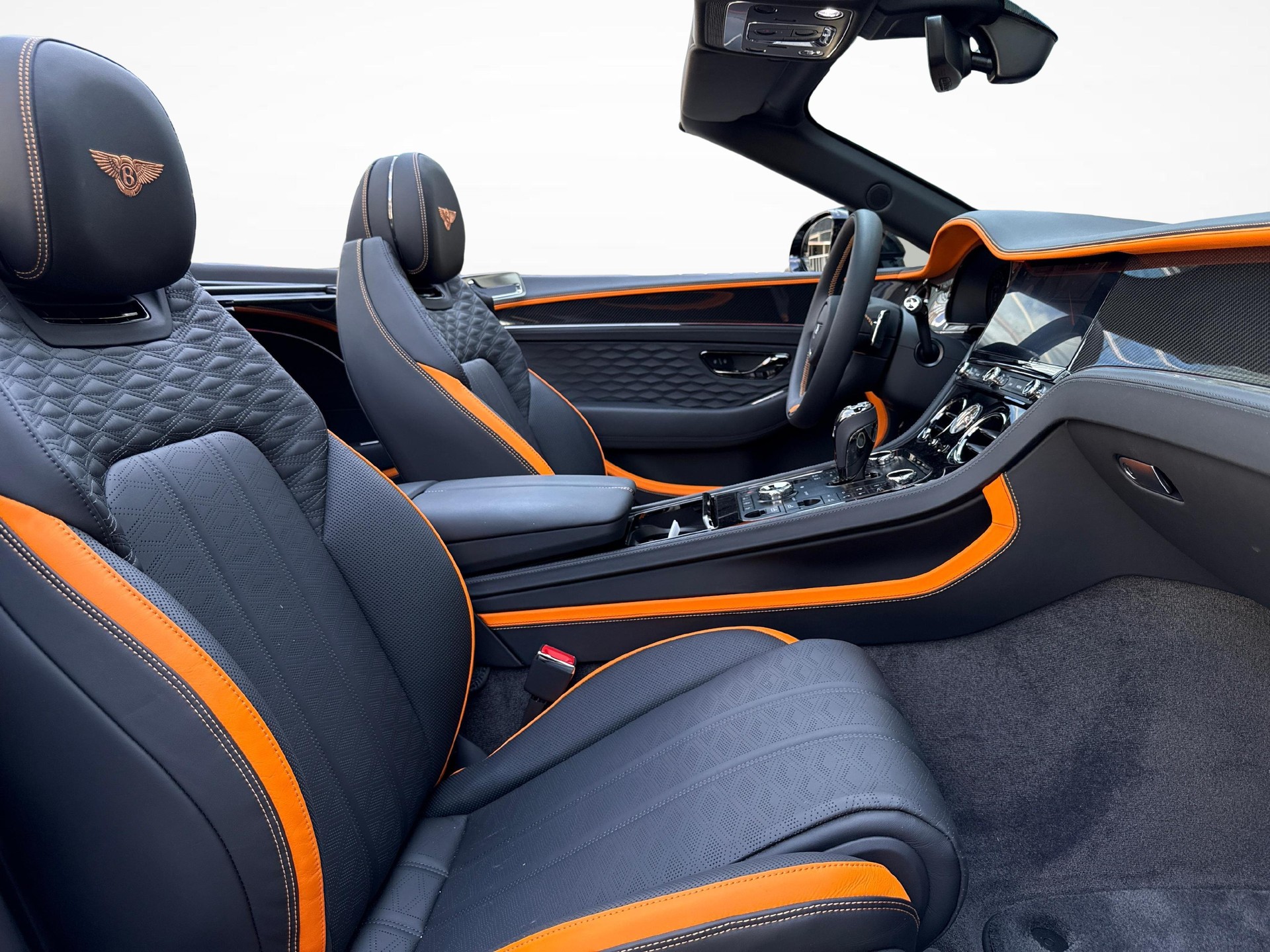BENTLEY Continental GTC 4.0 V8 Hybrid Speed-image-9