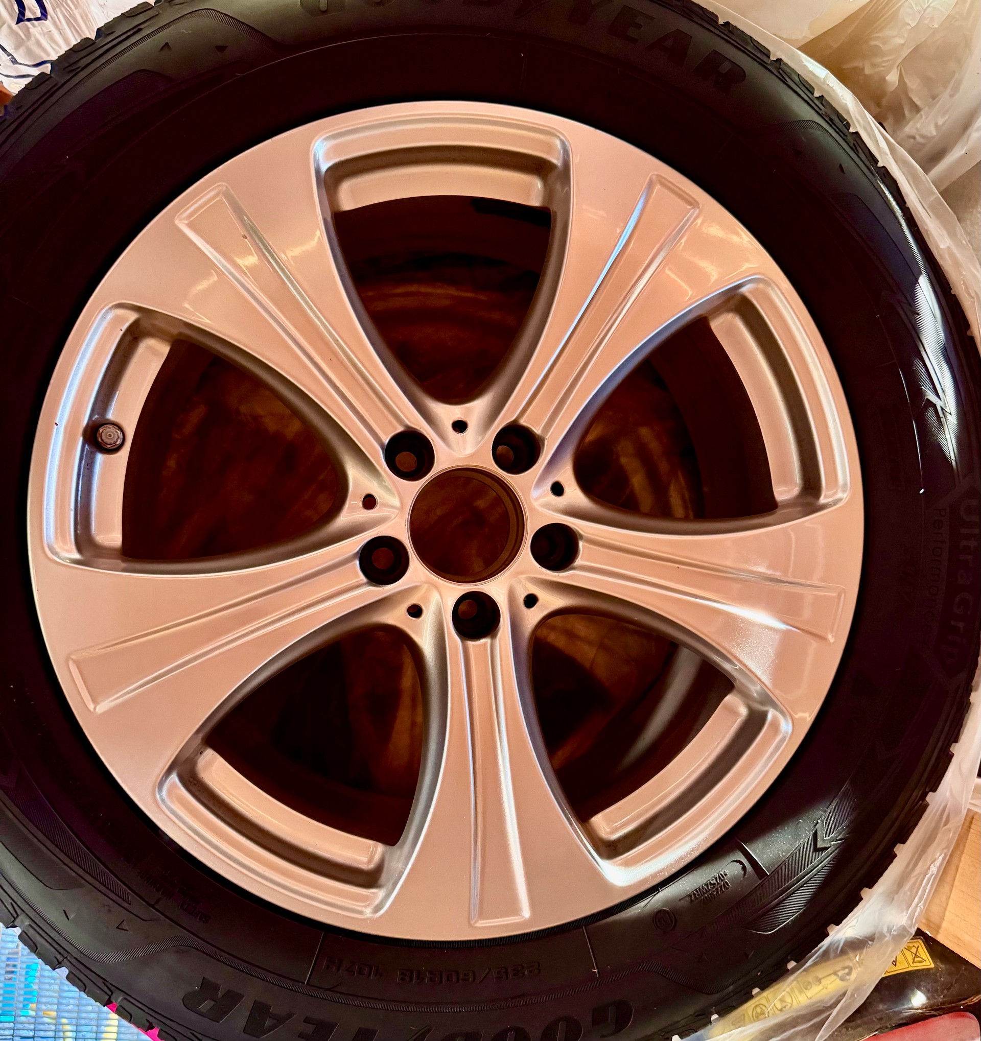 MERCEDES-BENZ GLC 250d 4m-image-9