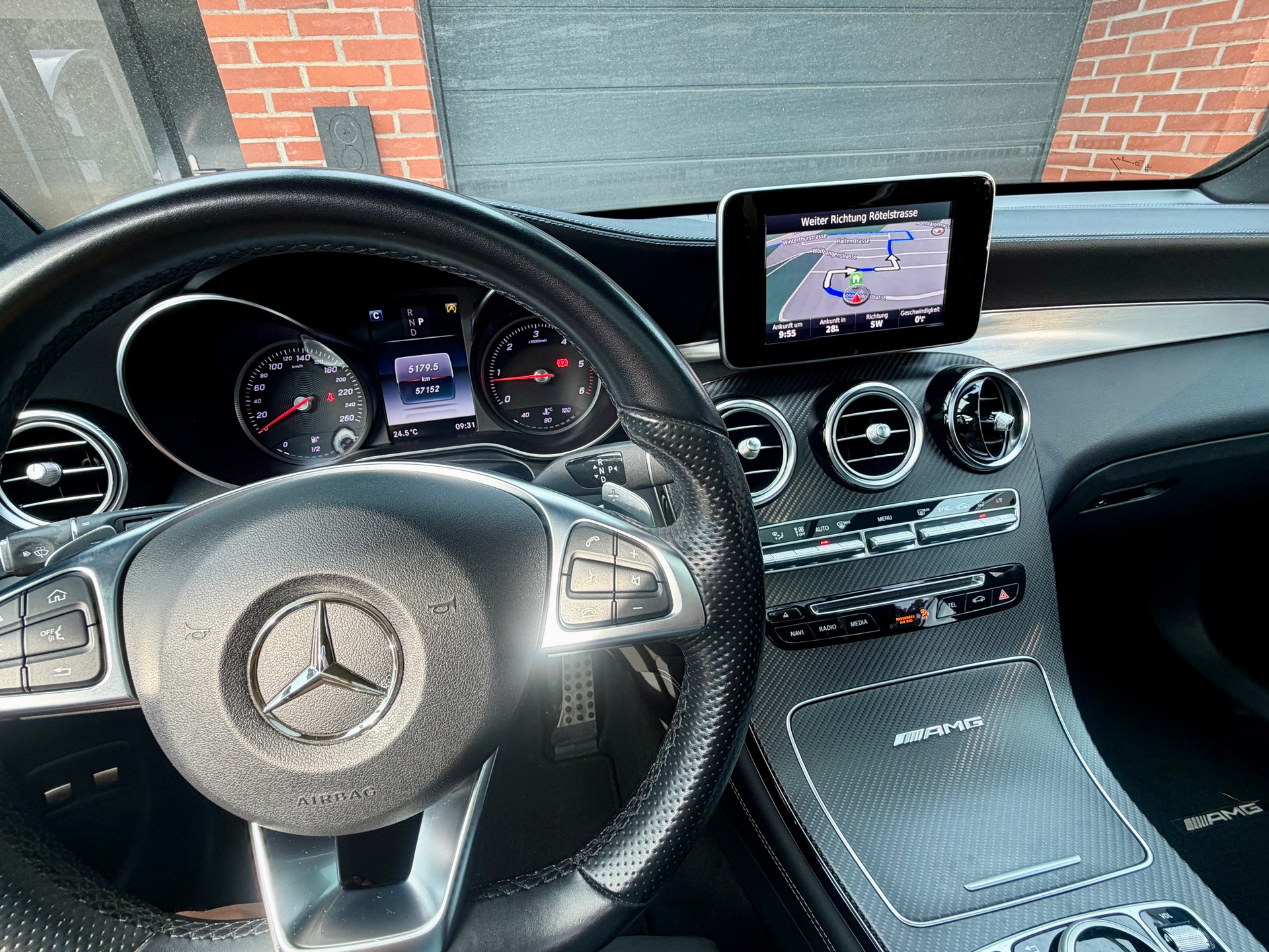 MERCEDES-BENZ GLC 250d 4m-image-4