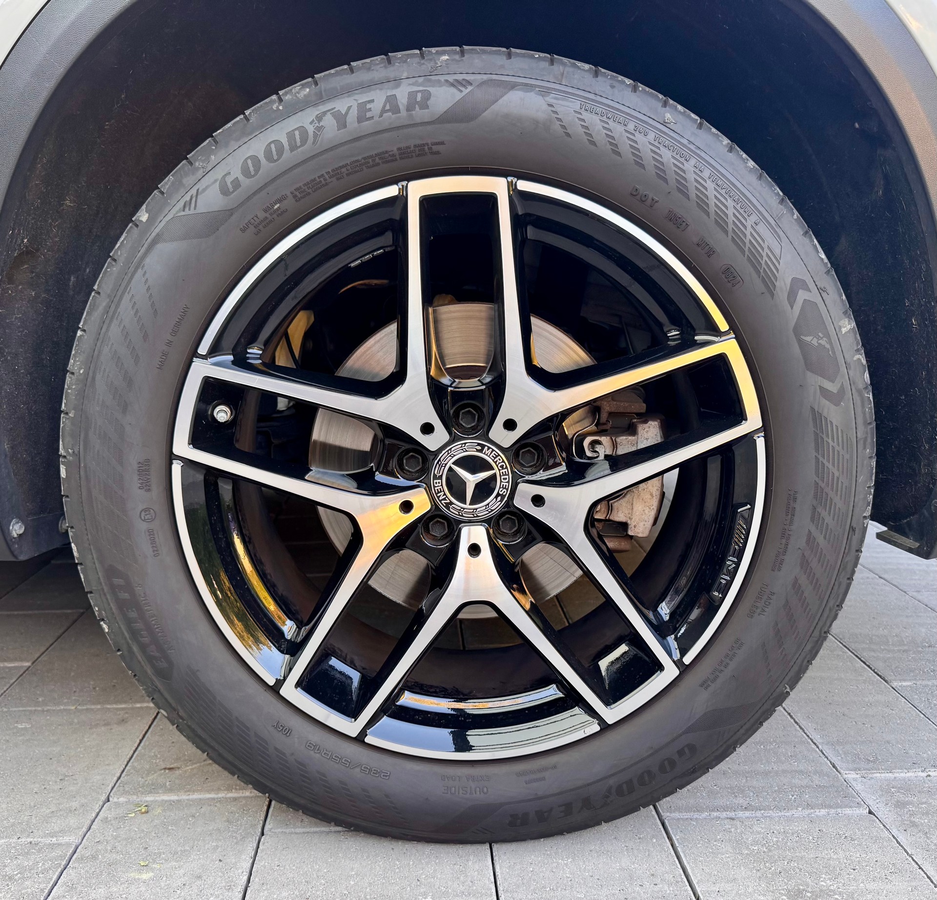 MERCEDES-BENZ GLC 250d 4m-image-8