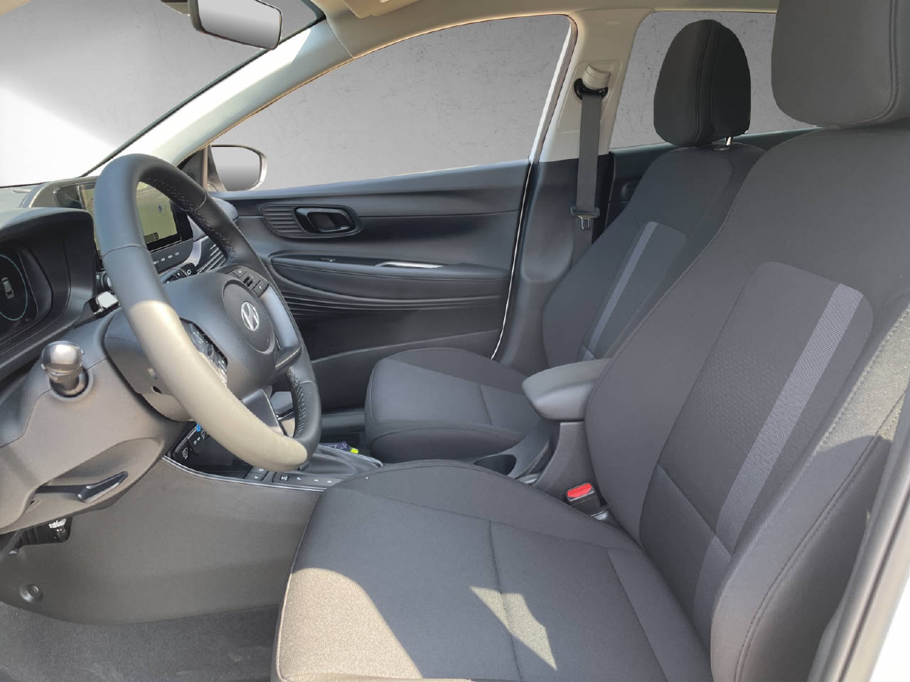 HYUNDAI i20 1.0 T-GDi Amplia Go Safety, 2Tone, MY26-image-5