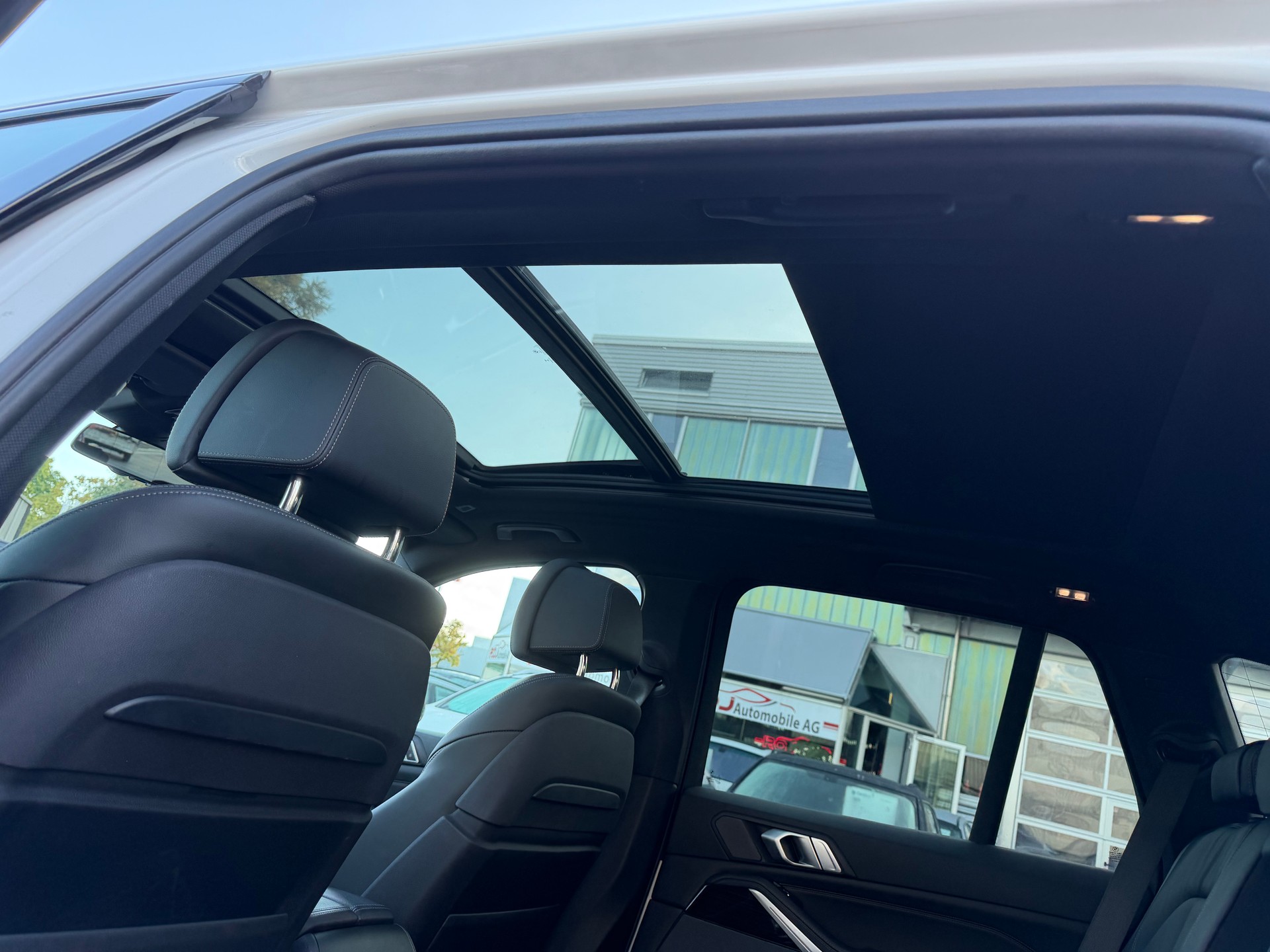 BMW X5 xDrive 30d Steptronic-image-10