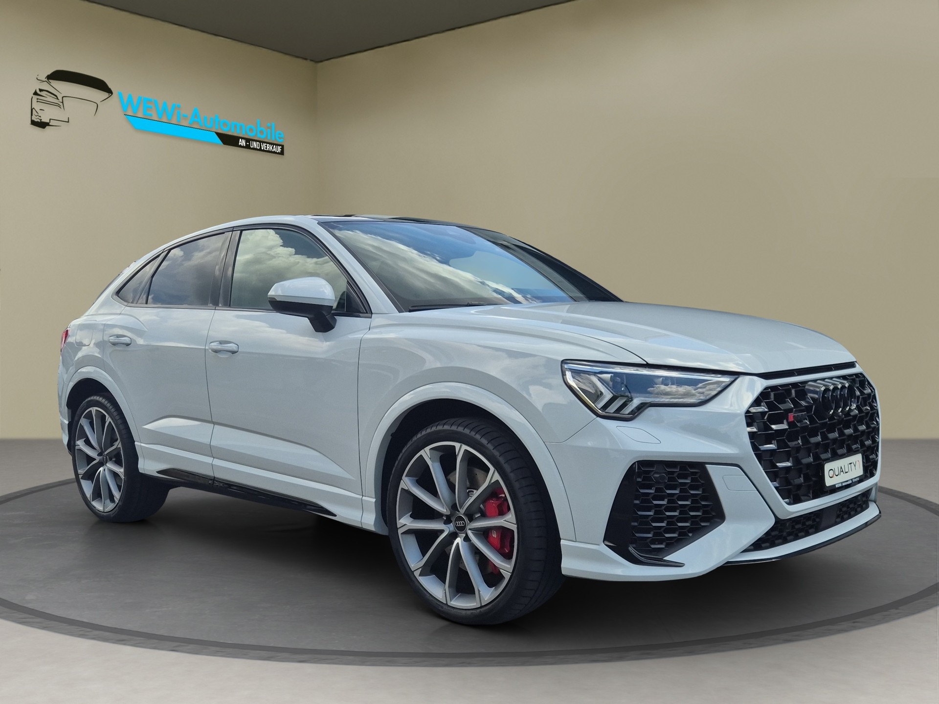 AUDI RS Q3 Sportback quattro S tronic