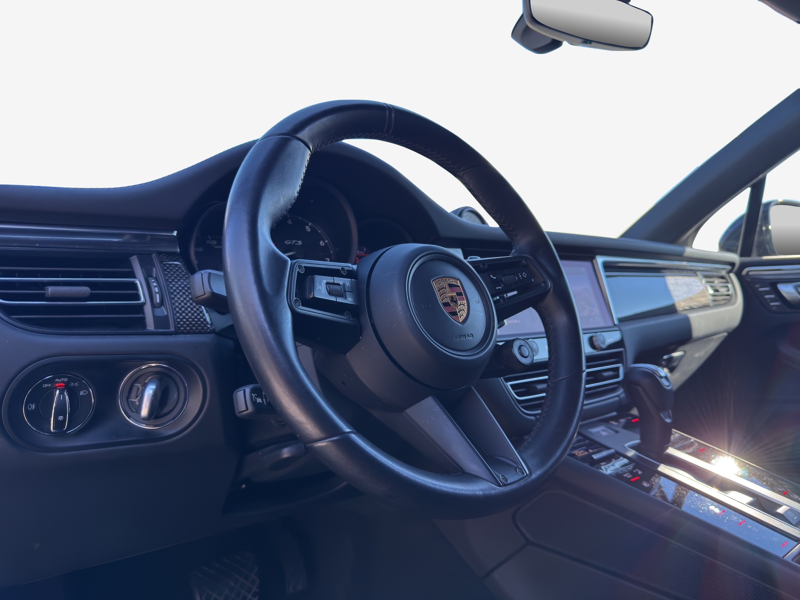 PORSCHE Macan GTS PDK-image-9
