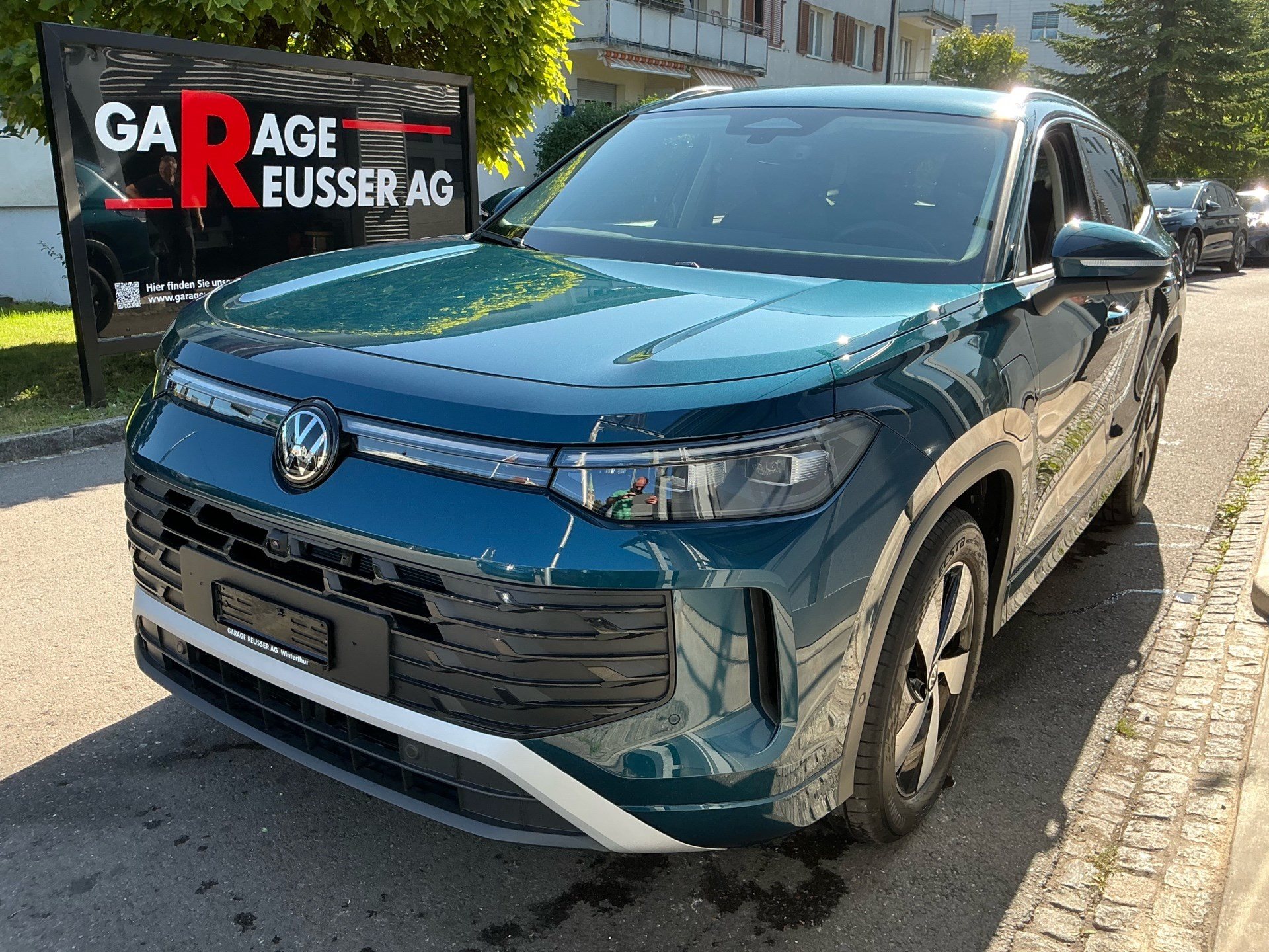 VW Tayron 1.5 TSI eHybrid 150 kW Life *** ANHÄNGERKUPPLUNG & 360° KAMERA ***