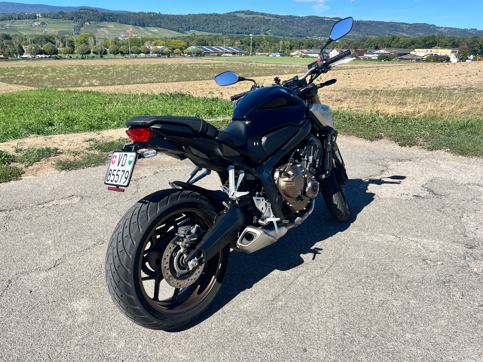 HONDA CB 650 R ABS-image-2
